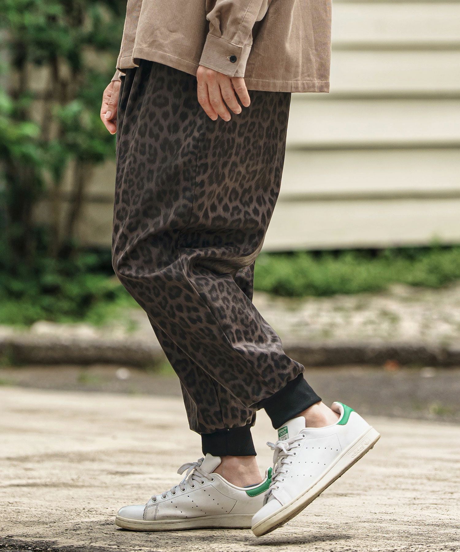 CAMBIO(カンビオ)】Leopard Synthetic Leather Jogger Pants レザー