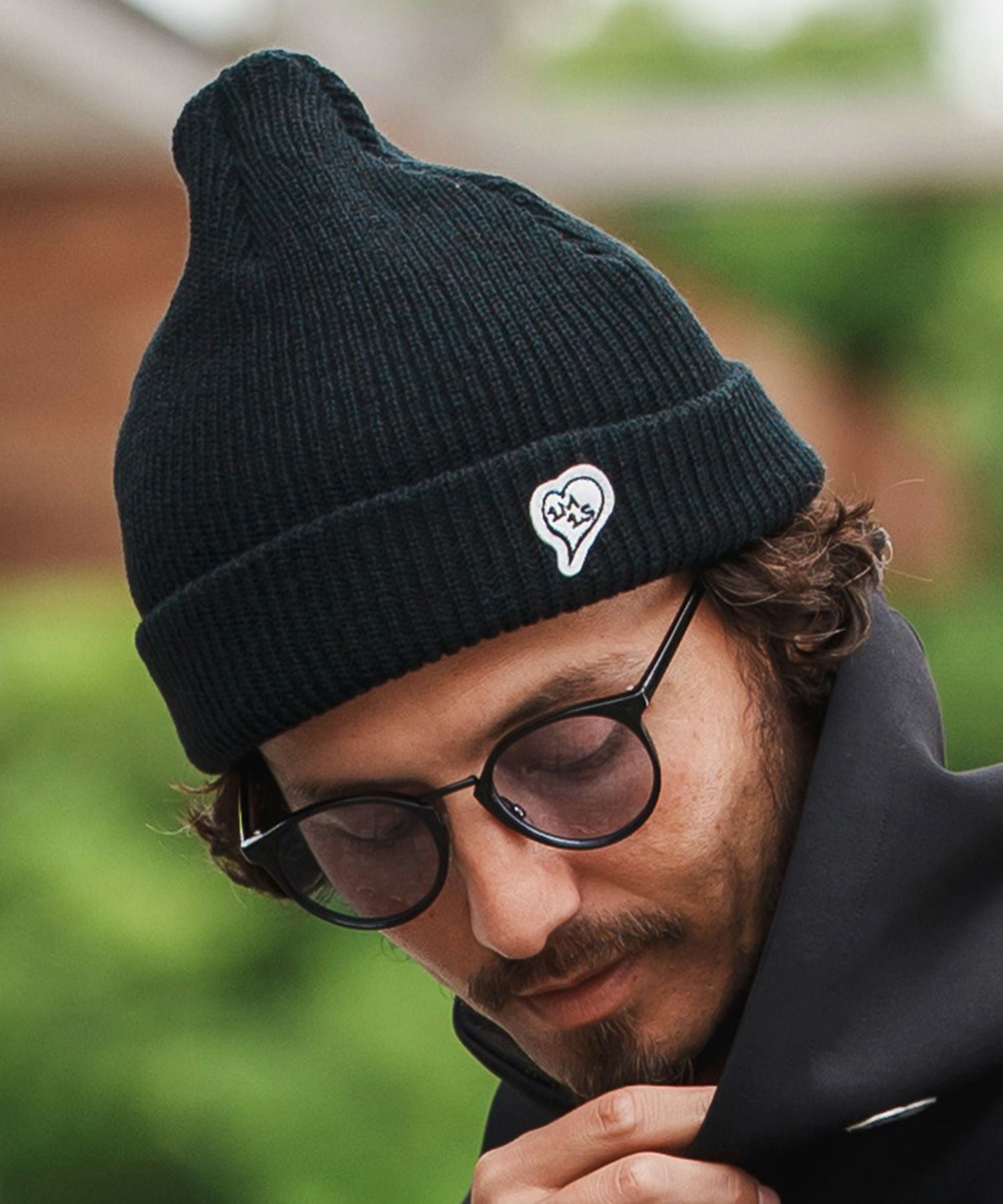 1minute 1second(ワンミニットワンセカンド)】heart patch knit cap