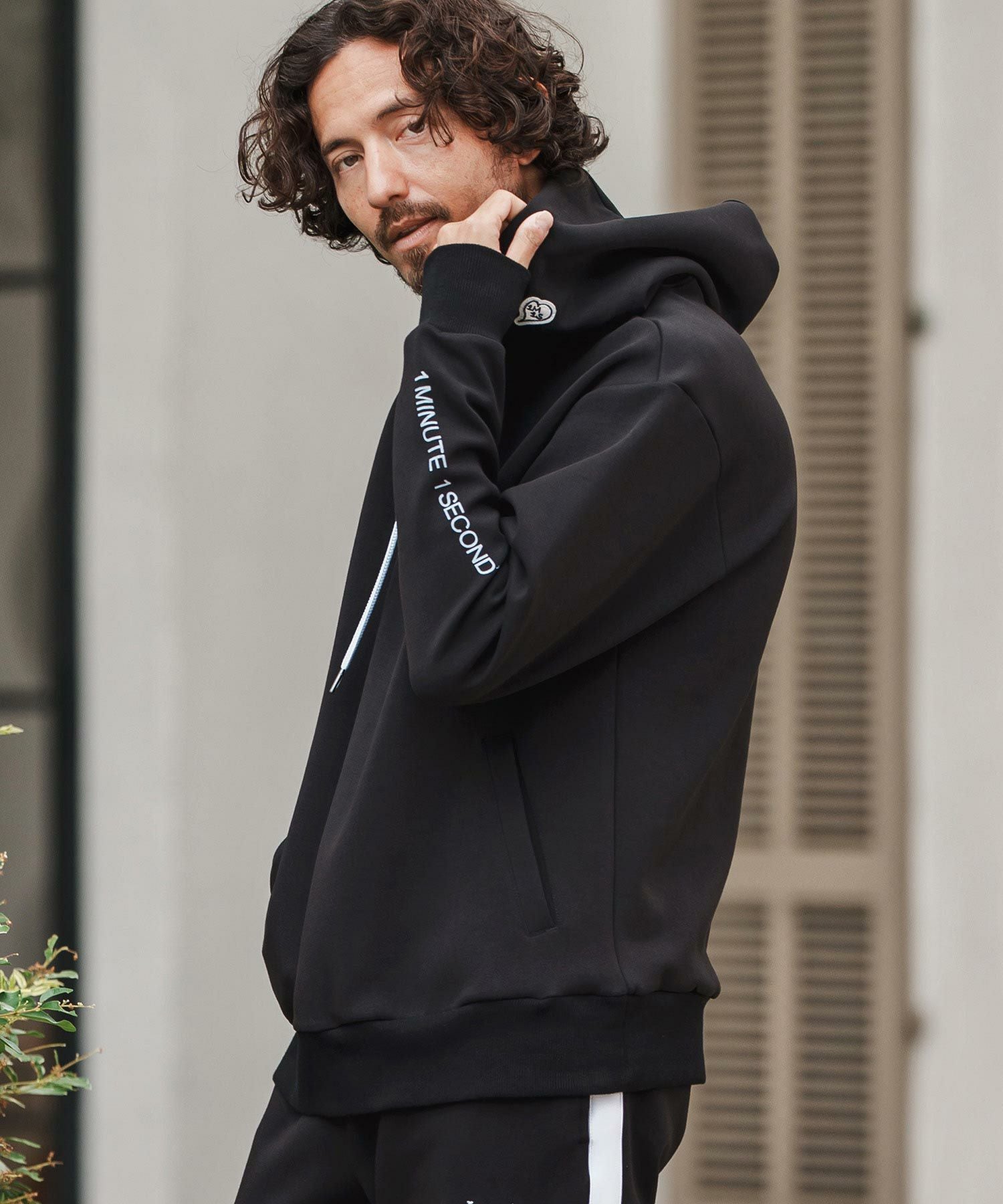 1minute 1second(ワンミニットワンセカンド)】cardboard knit hoody