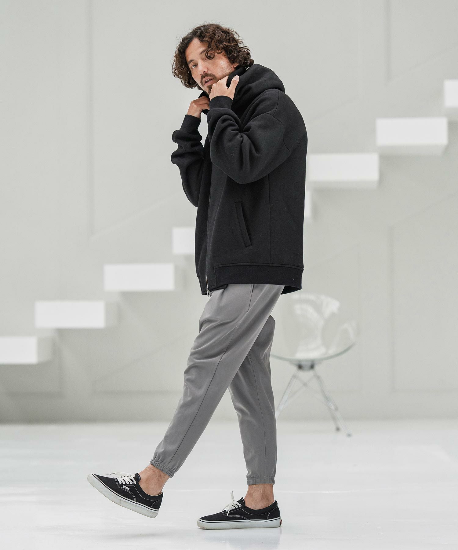 CAMBIO(カンビオ)】Brushed Lining Sweat Diagonal Zipper Design