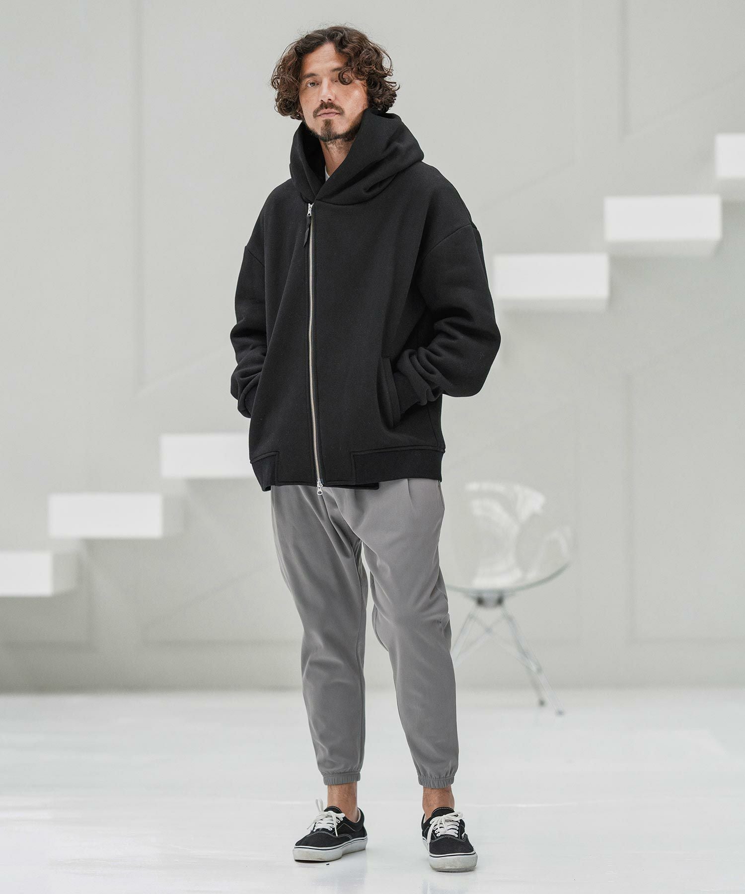 CAMBIO(カンビオ)】Brushed Lining Sweat Diagonal Zipper Design