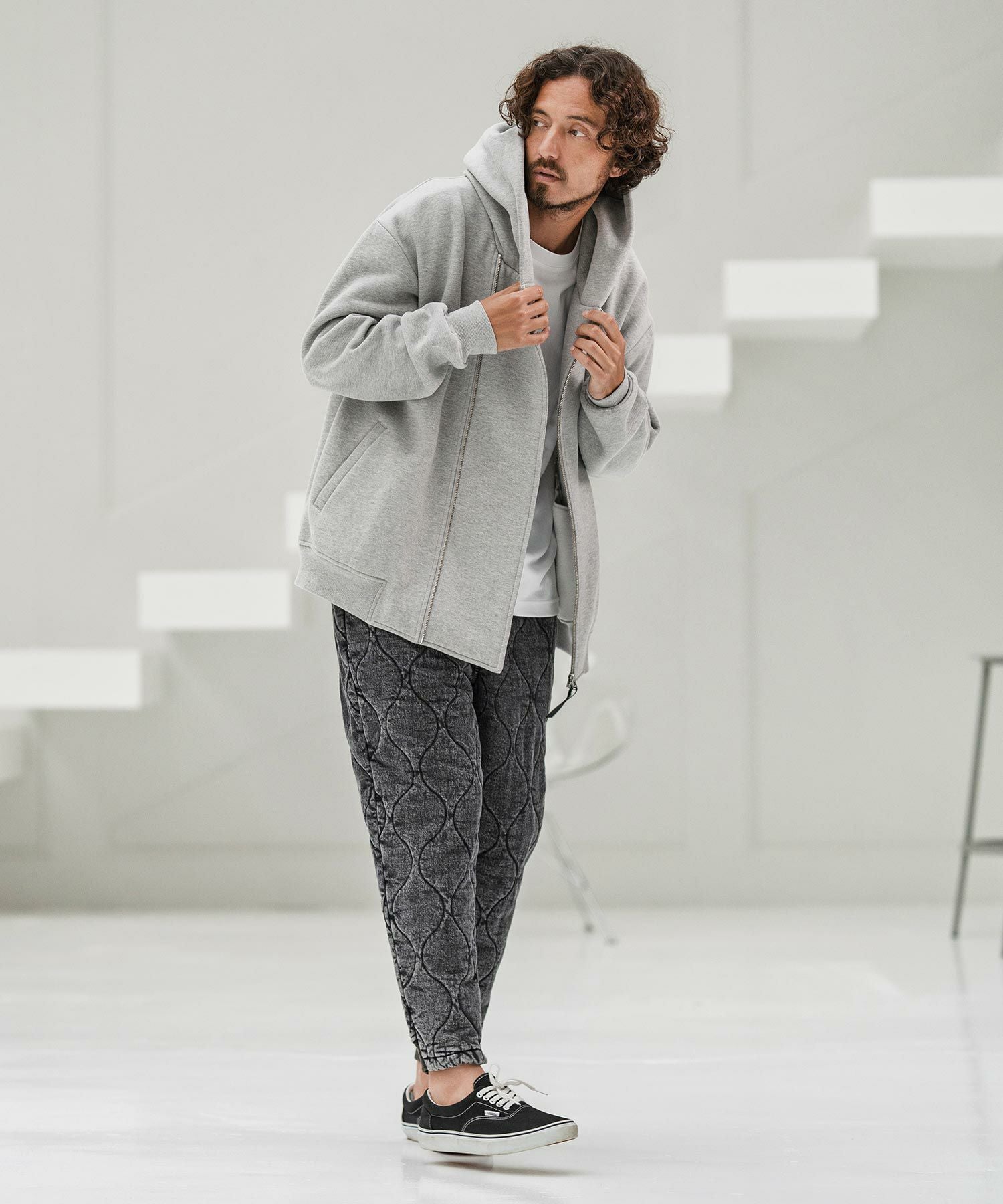 【新品】CAMBIO　Zipper Design Parka　Ｌサイズ CAMBIO(カンビオ)】Brushed Lining Sweat Diagonal Zipper Design