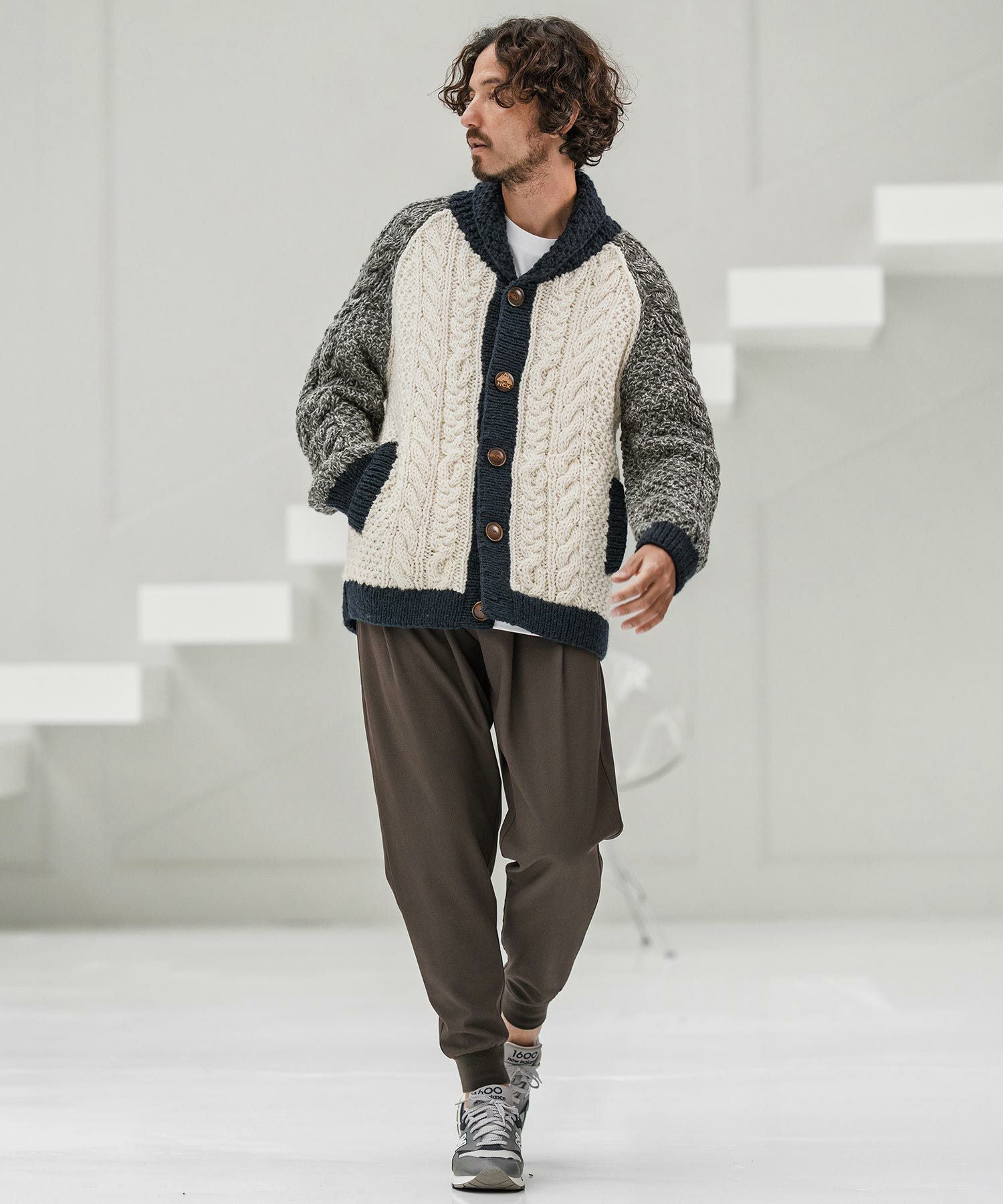 CAMBIO(カンビオ)】【HIMALAYAN CLIMBERS HAND-KNIT別注】手編み色