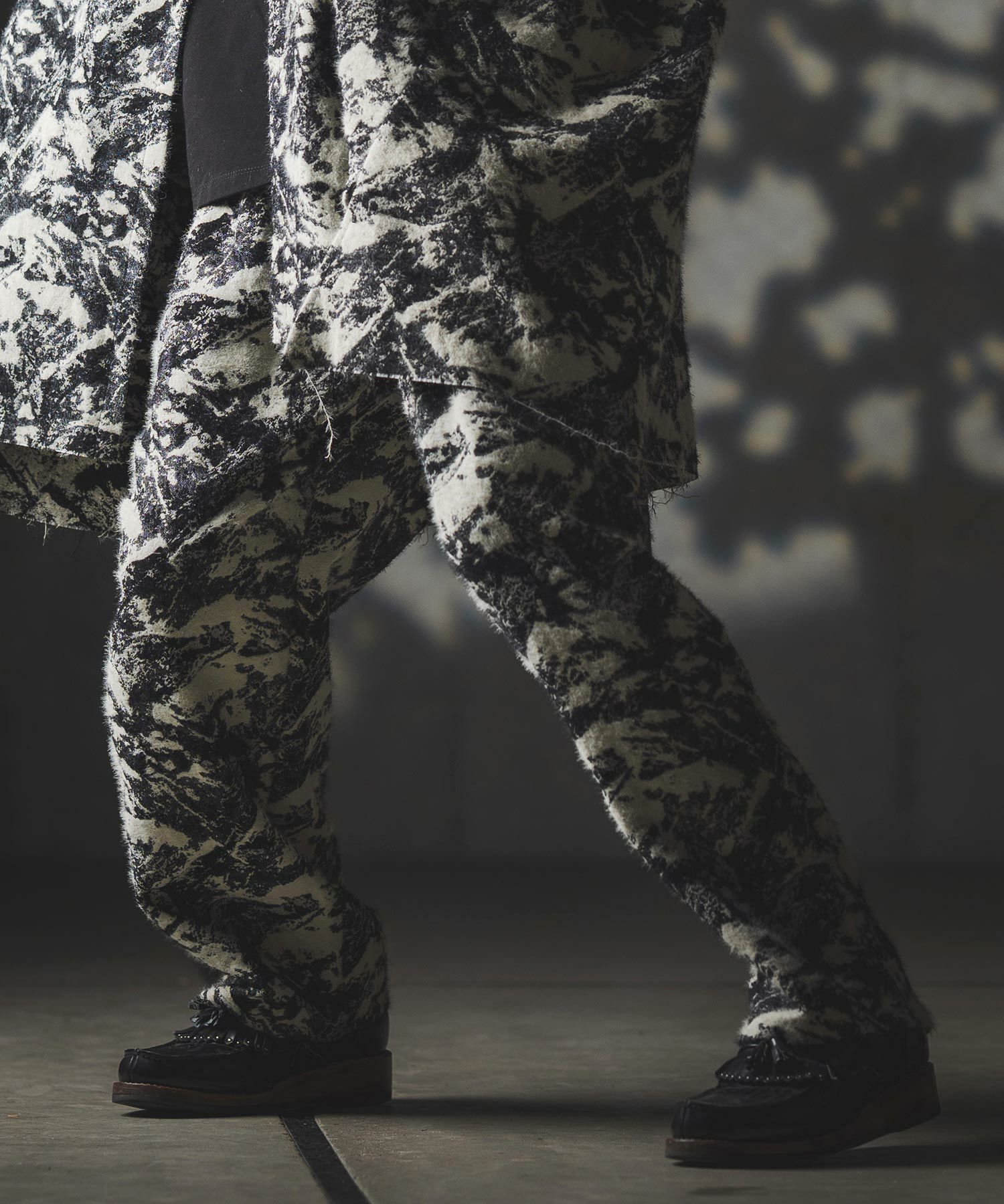 30%OFF【GLIMCLAP(グリムクラップ)】Triple-pleated trousers-Brushed