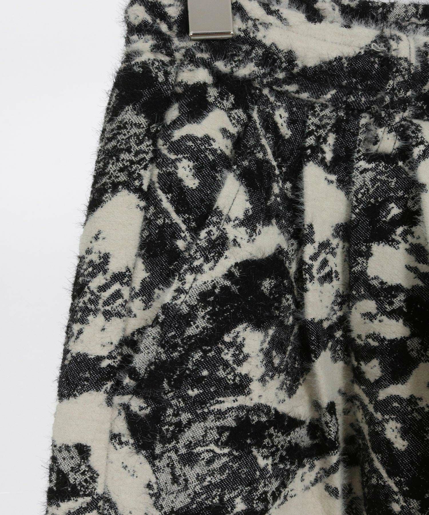 30%OFF【GLIMCLAP(グリムクラップ)】Triple-pleated trousers-Brushed