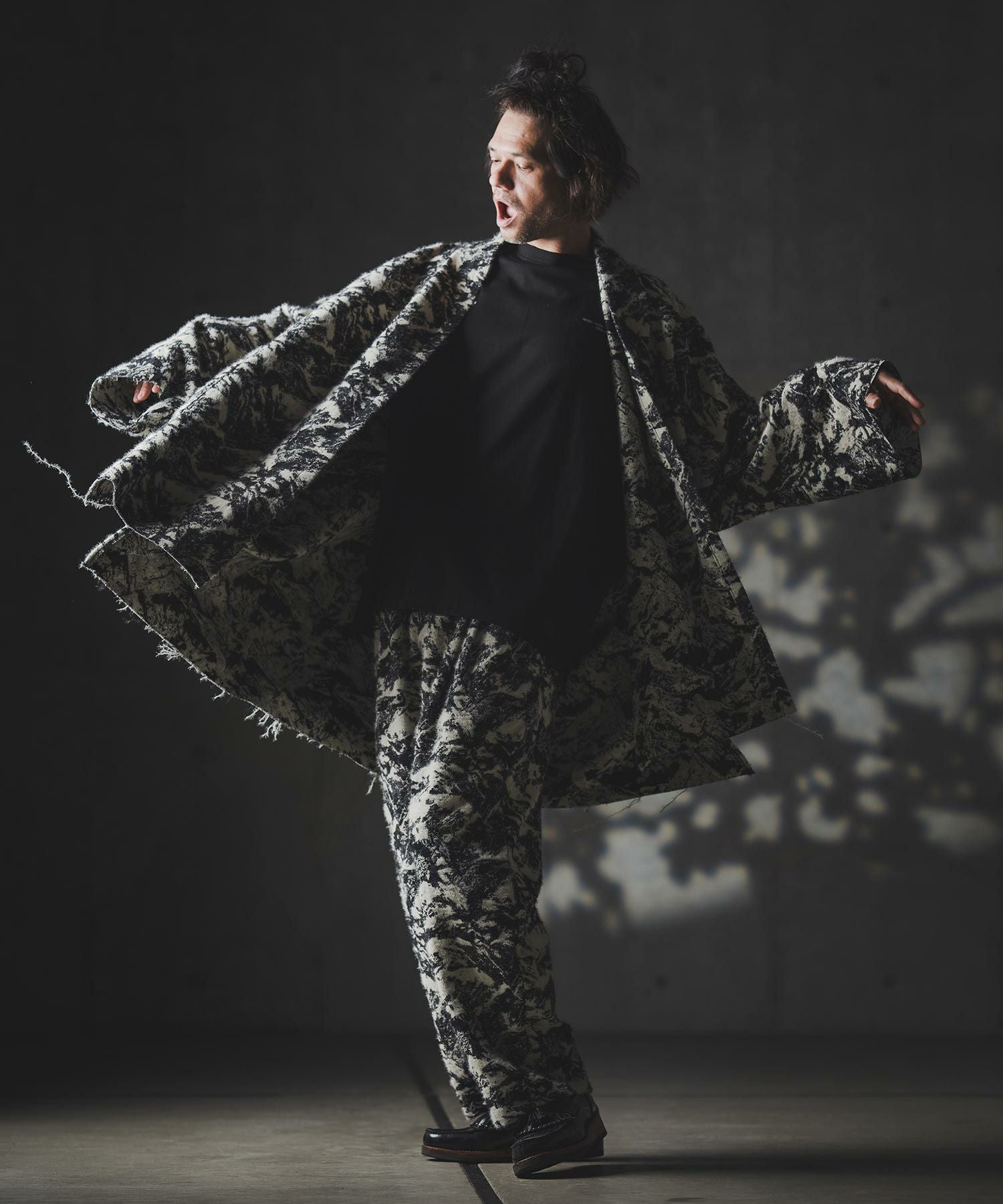 30%OFF【GLIMCLAP(グリムクラップ)】Gown-ish cropped coat-Brushed