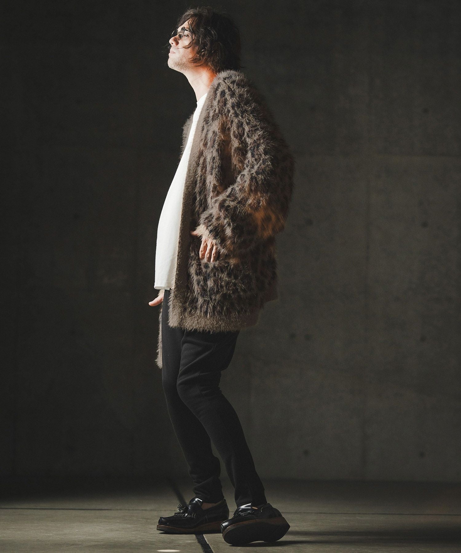 GLIMCLAP(グリムクラップ)】Minimai detail cardigan -Leopard feather