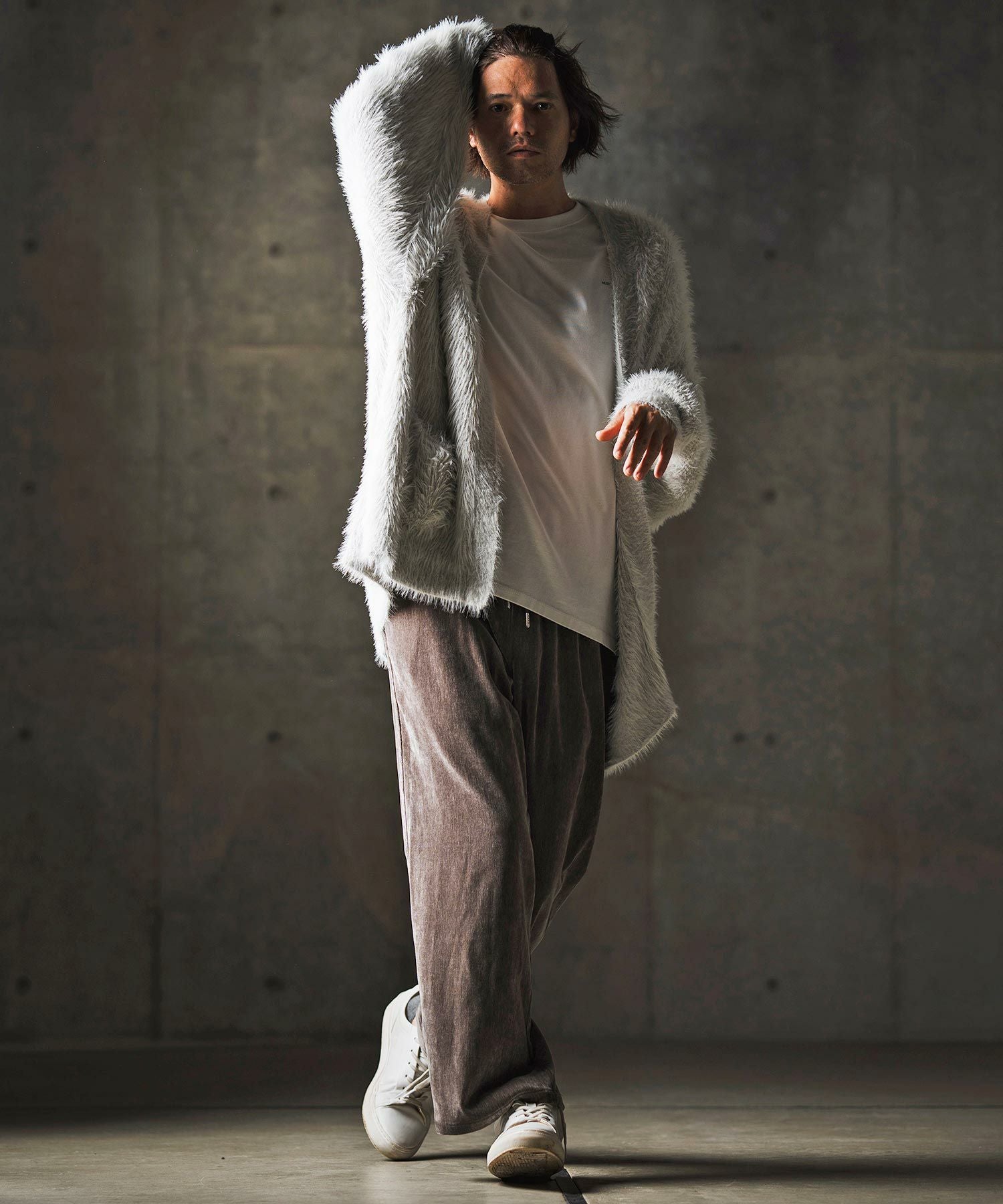 GLIMCLAP(グリムクラップ)】Minimai detail cardigan -Feather yarn