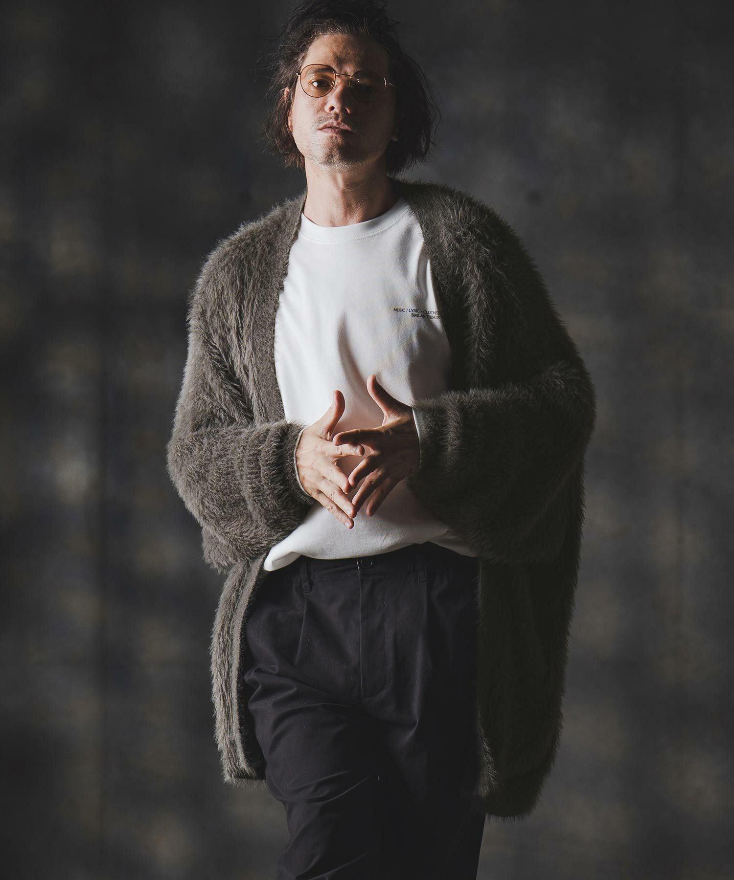 GLIMCLAP(グリムクラップ)】Minimai detail cardigan -Feather yarn