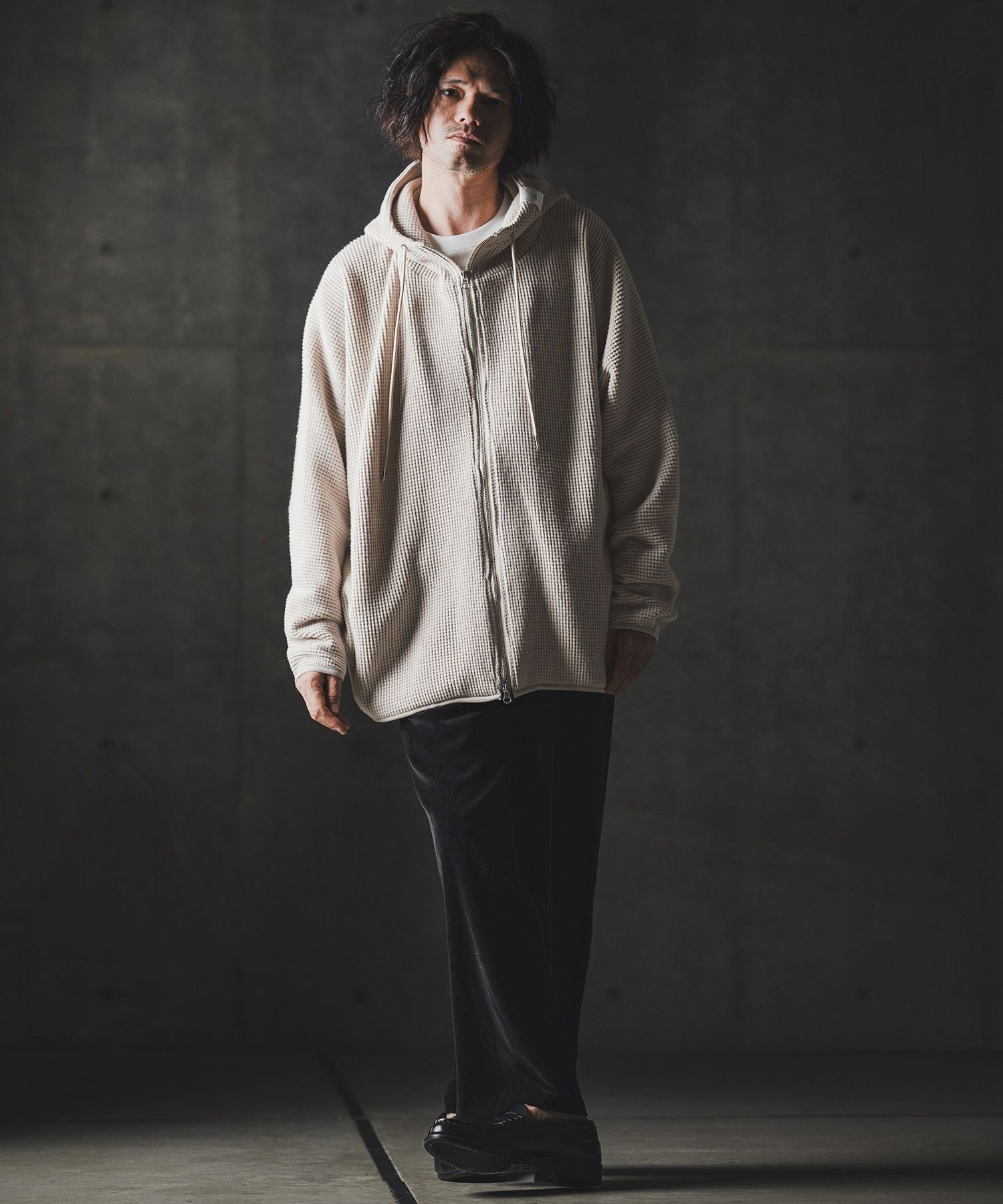 GLIMCLAP(グリムクラップ)】Zip-up hoodie-Soft brushed waffle fabric
