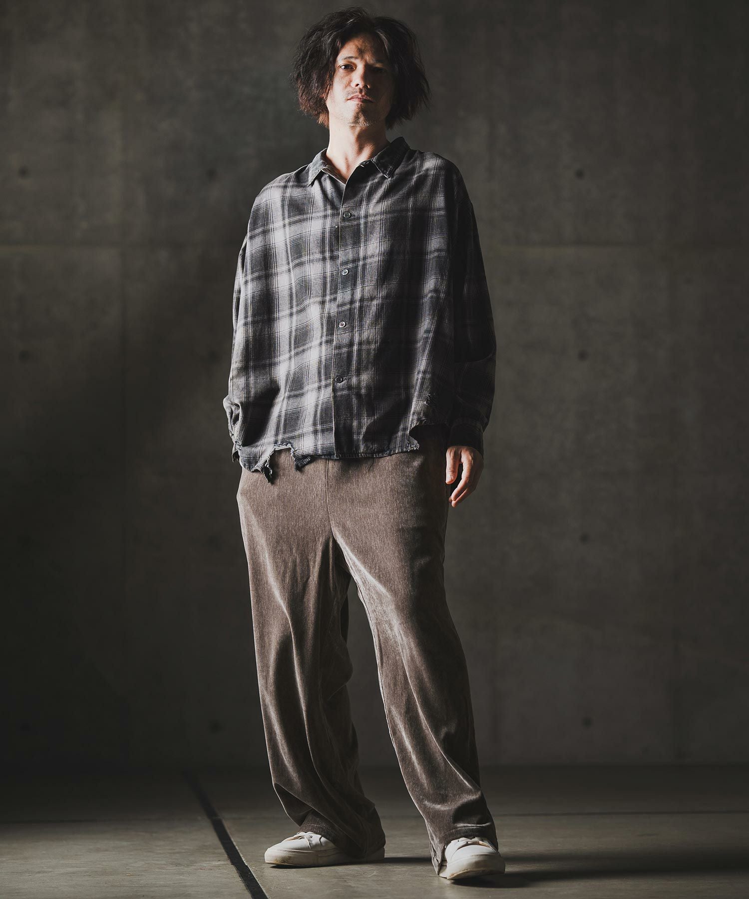 GLIMCLAP(グリムクラップ)】Velour fabric wide-leg trousers ベロア