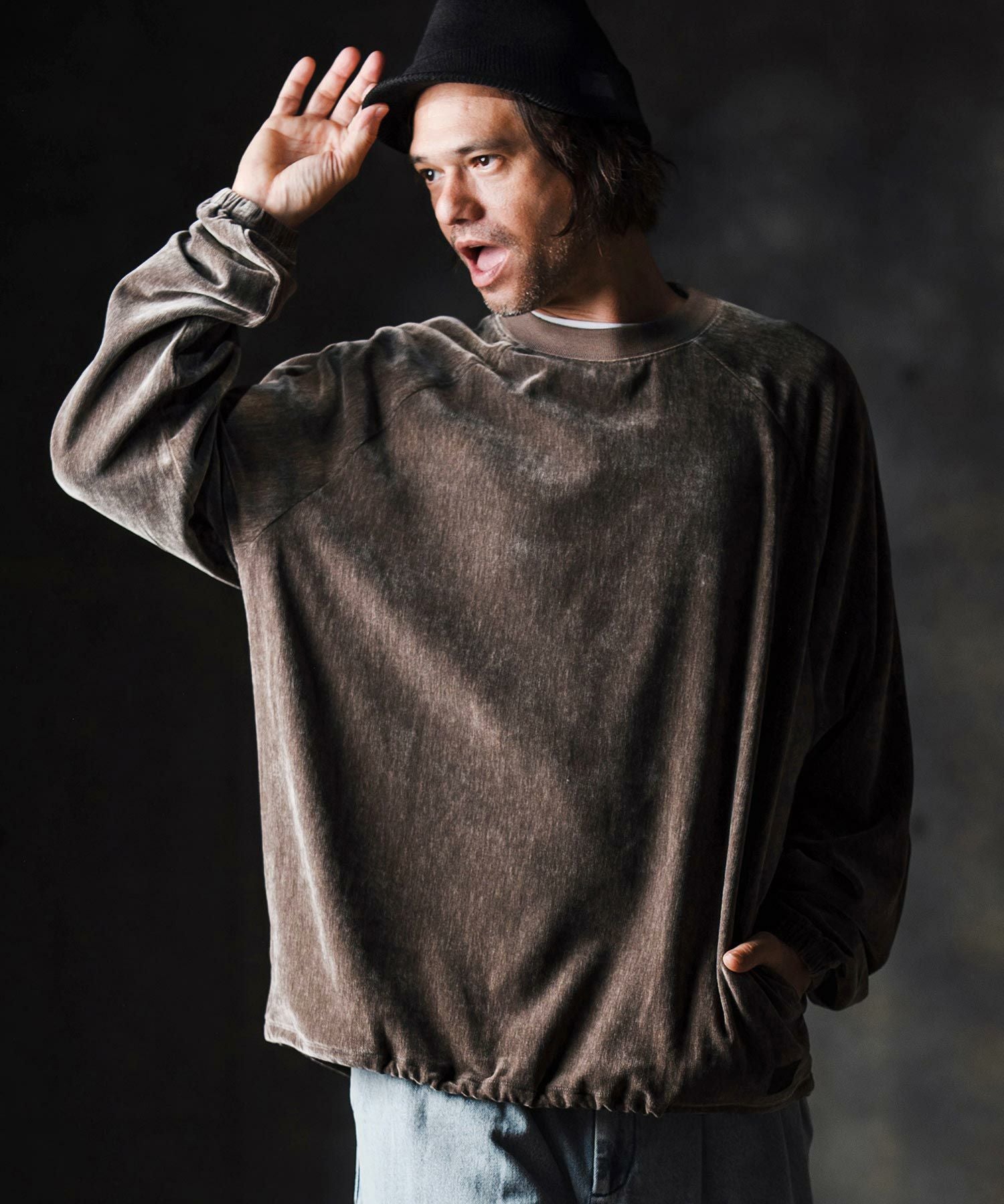 GLIMCLAP(グリムクラップ)】Velour fabric pullover-Adjustable hem