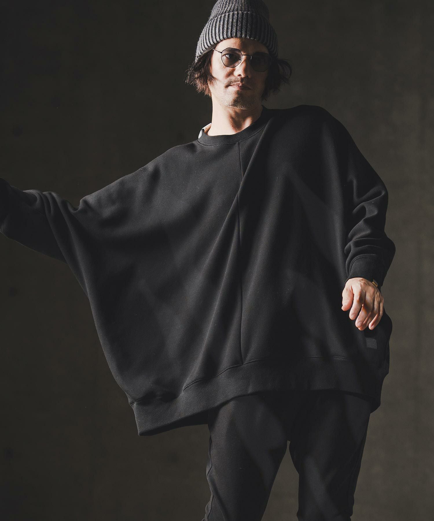 GLIMCLAP(グリムクラップ)】Dolman sleeve detail pullover-Bonded