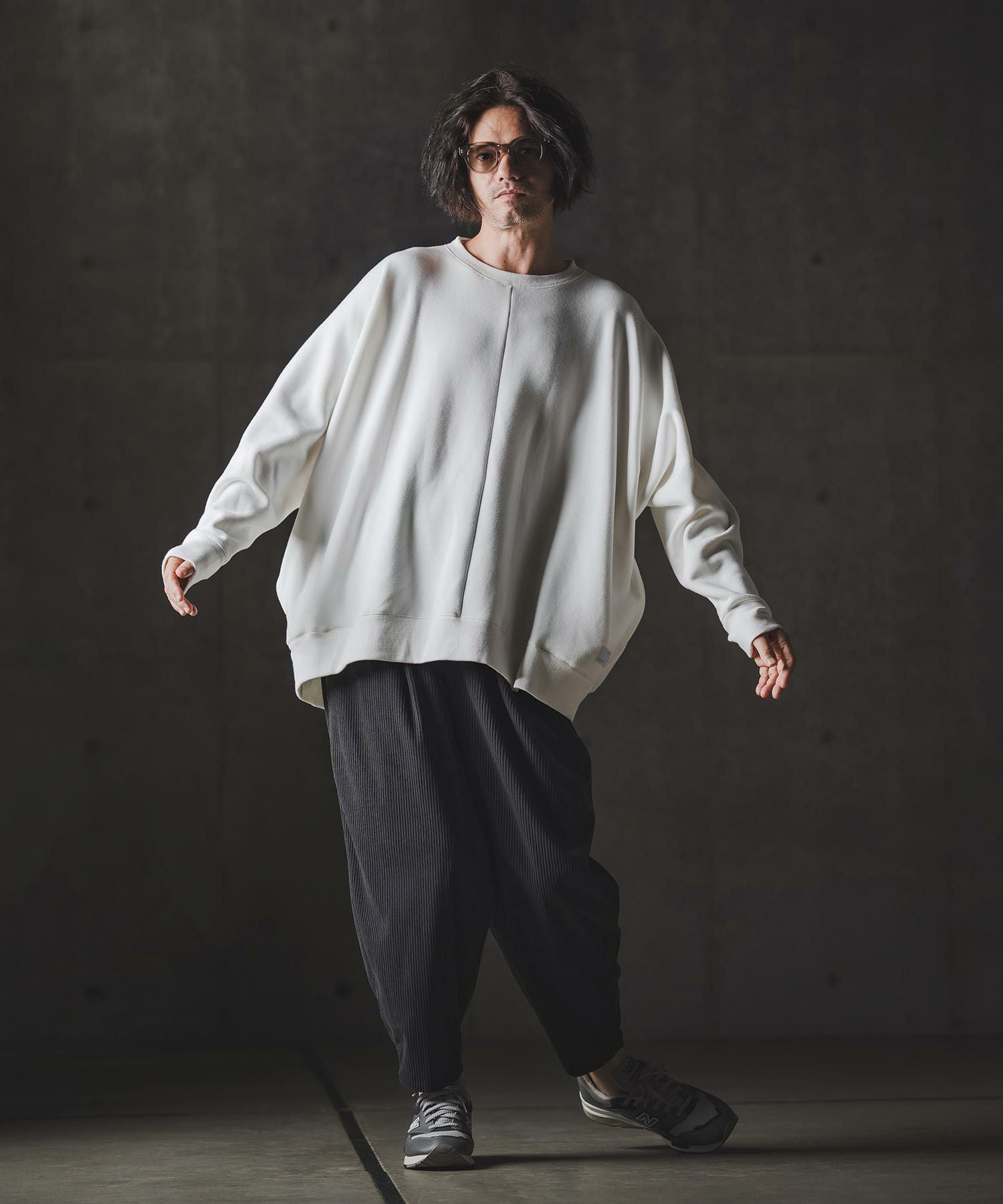 GLIMCLAP(グリムクラップ)】Dolman sleeve detail pullover-Bonded