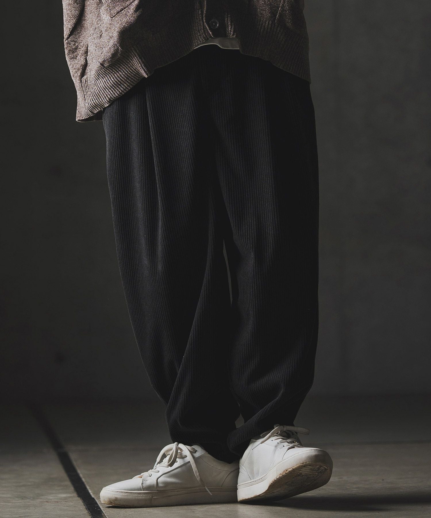 GLIMCLAP(グリムクラップ)】Balloon wide pants-Wide-wale corduroy