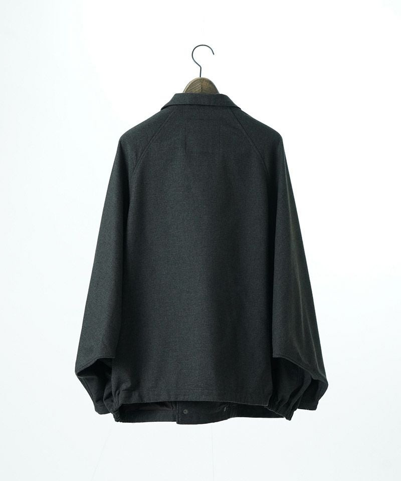 エゴトリッピング　大判ストール　美品　新品購入で私は未使用です☺︎ mimigrant ホワイトカシミヤ100％ 大判ストール ot01040 秋冬 無地