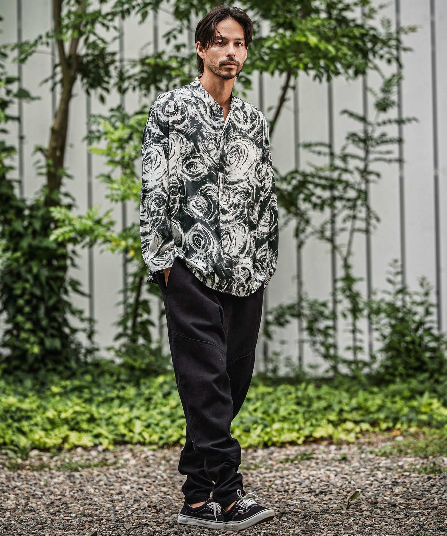 30%OFF【CAMBIO(カンビオ)】総柄スタンドカラープルオーバーシャツ(CMB