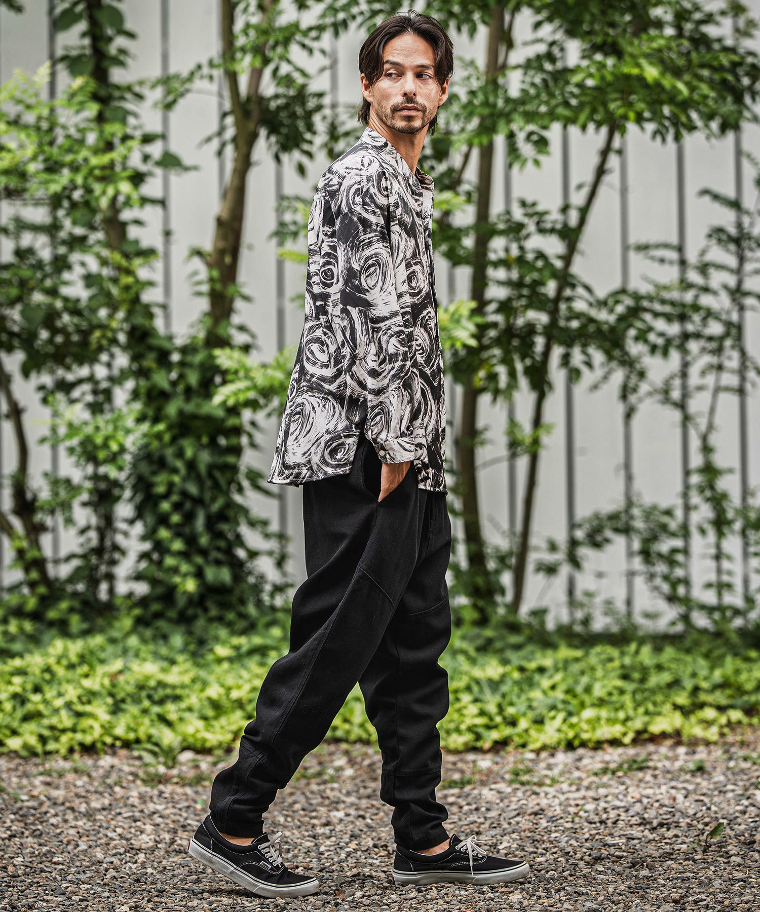 CAMBIO(カンビオ)】バックリブダックサルエルテーパードパンツ