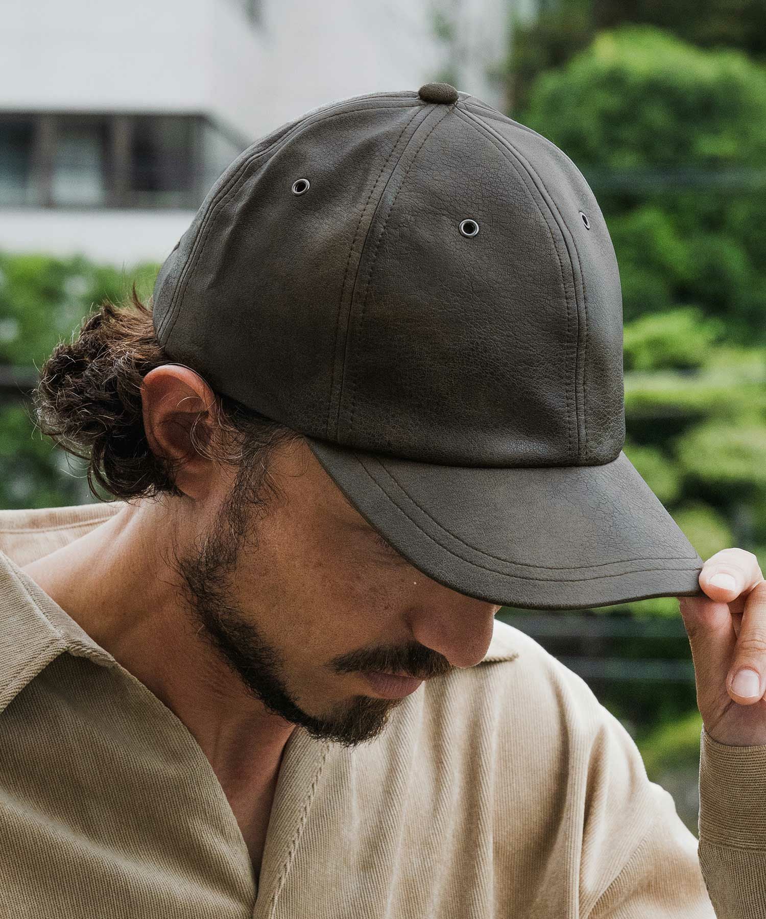 CAMBIO(カンビオ)】Distressed Synthetic Leather Cap キャップ(NF-252