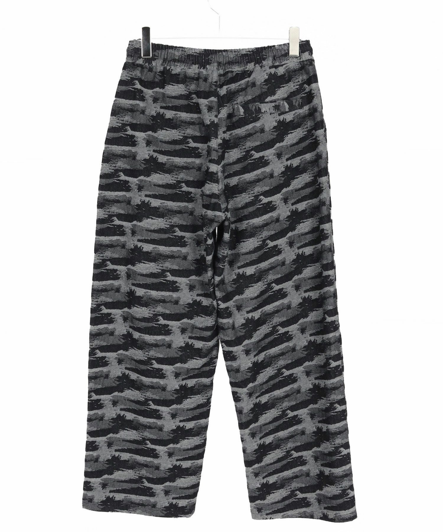 D75の3枚 ユニクロ UNIQLO デニムワイドアンクルパンツ ブラック Lサイズ