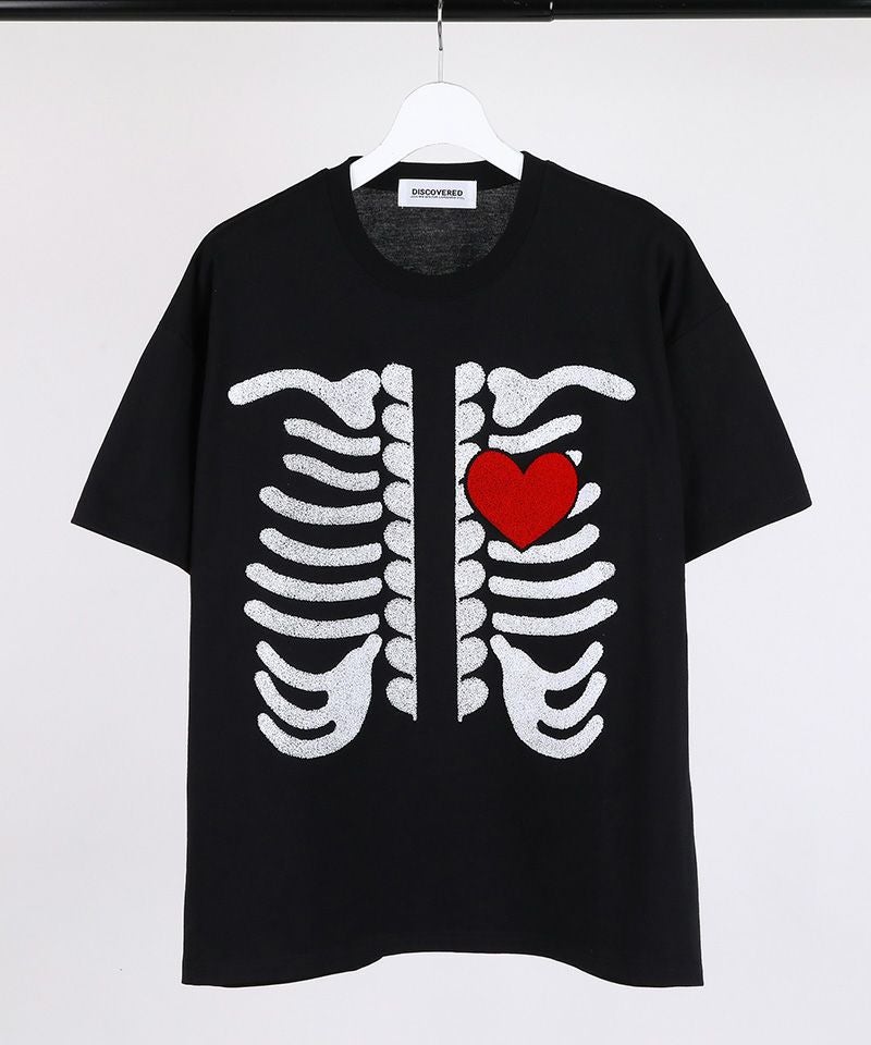 DISCOVERED(ディスカバード)】BRUSH BONE&HEART TEE Tシャツ(DC-SS26