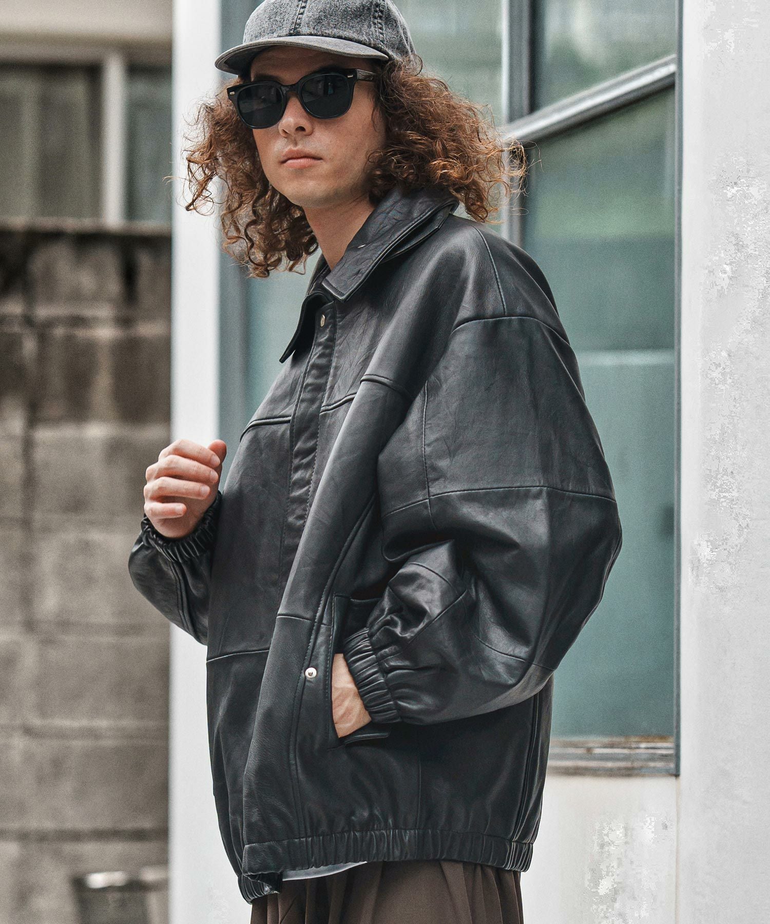 LIBEIRO 本革レザーブルゾン Sサイズ 最終お値下げ 60%OFF【CAMBIO(カンビオ)】Oversized Re Product Leather Rib Blouson