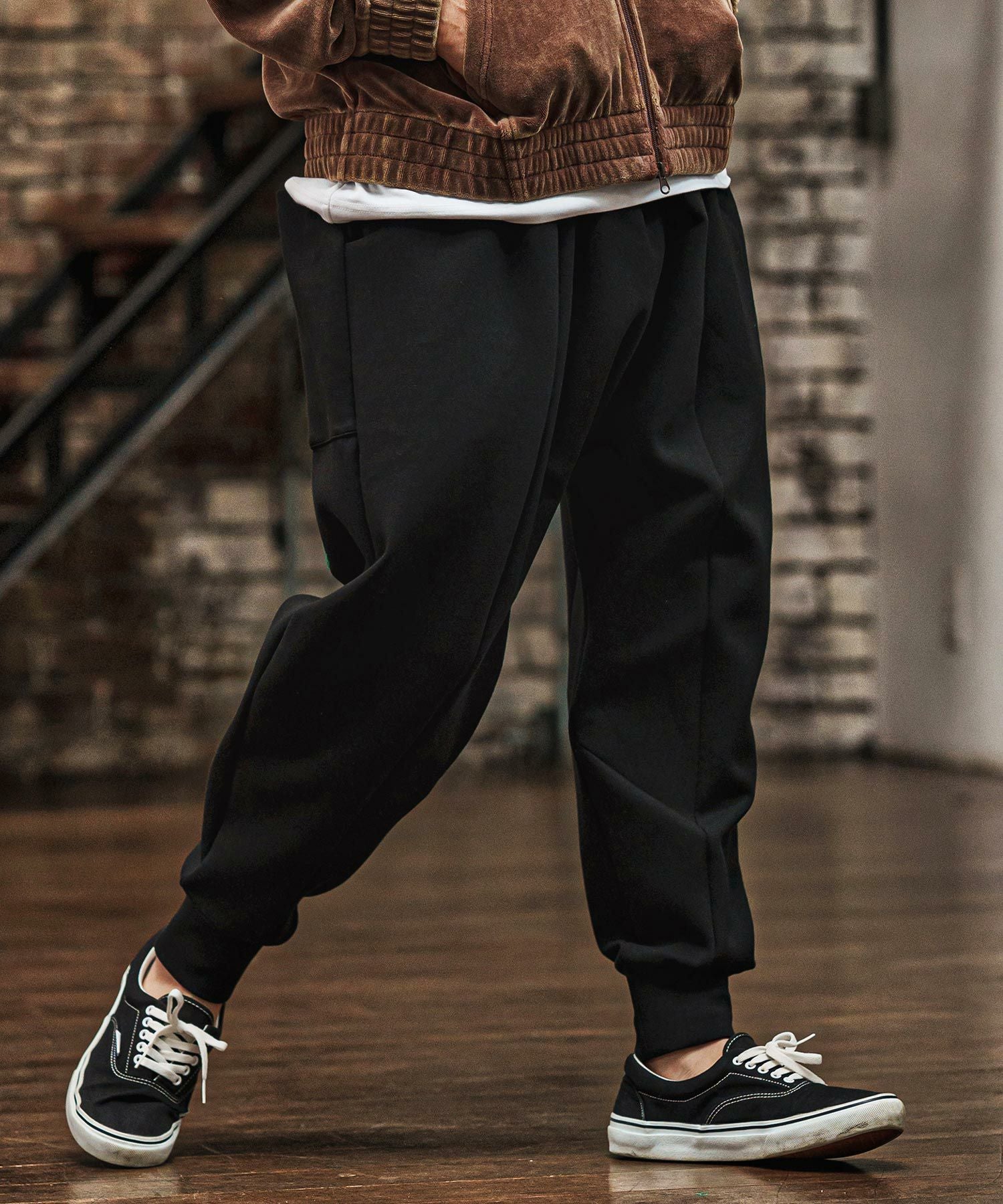 新品未使用　CAMBIO カンビオ【L】ヘリンボーン柄　サルエルパンツ ブラック 30%OFF【CAMBIO(カンビオ)】3D Knit Like Slim Pants サルエルジョガー