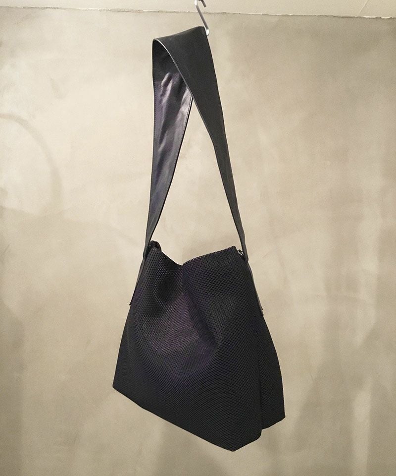 LESS DESIGN(レスデザイン)】【予約販売ご注文から1ヶ月後出荷 