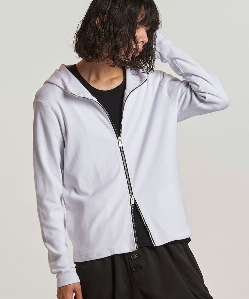 50%OFF【NO ID.(ノーアイディー)】ﾌﾗｲｽﾊｲﾈｯｸZIPﾊﾟｰｶ(857006-312T
