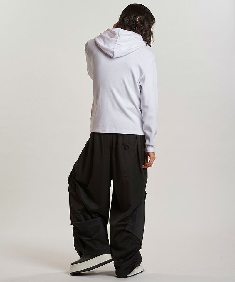 50%OFF【NO ID.(ノーアイディー)】ﾌﾗｲｽﾊｲﾈｯｸZIPﾊﾟｰｶ(857006-312T