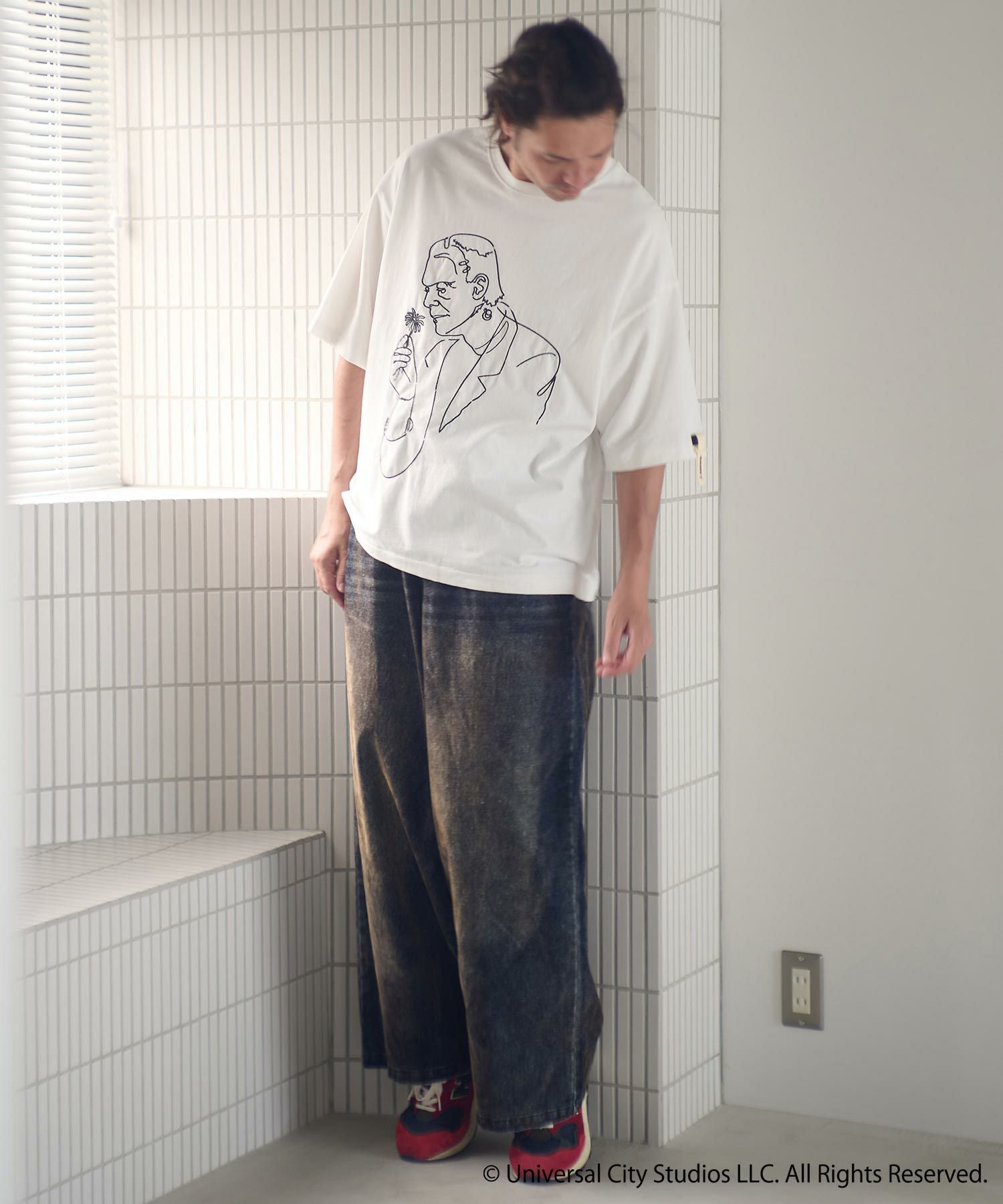 ADAM PATEK(アダムパテック)】Frankenstein flower stitch T Tシャツ