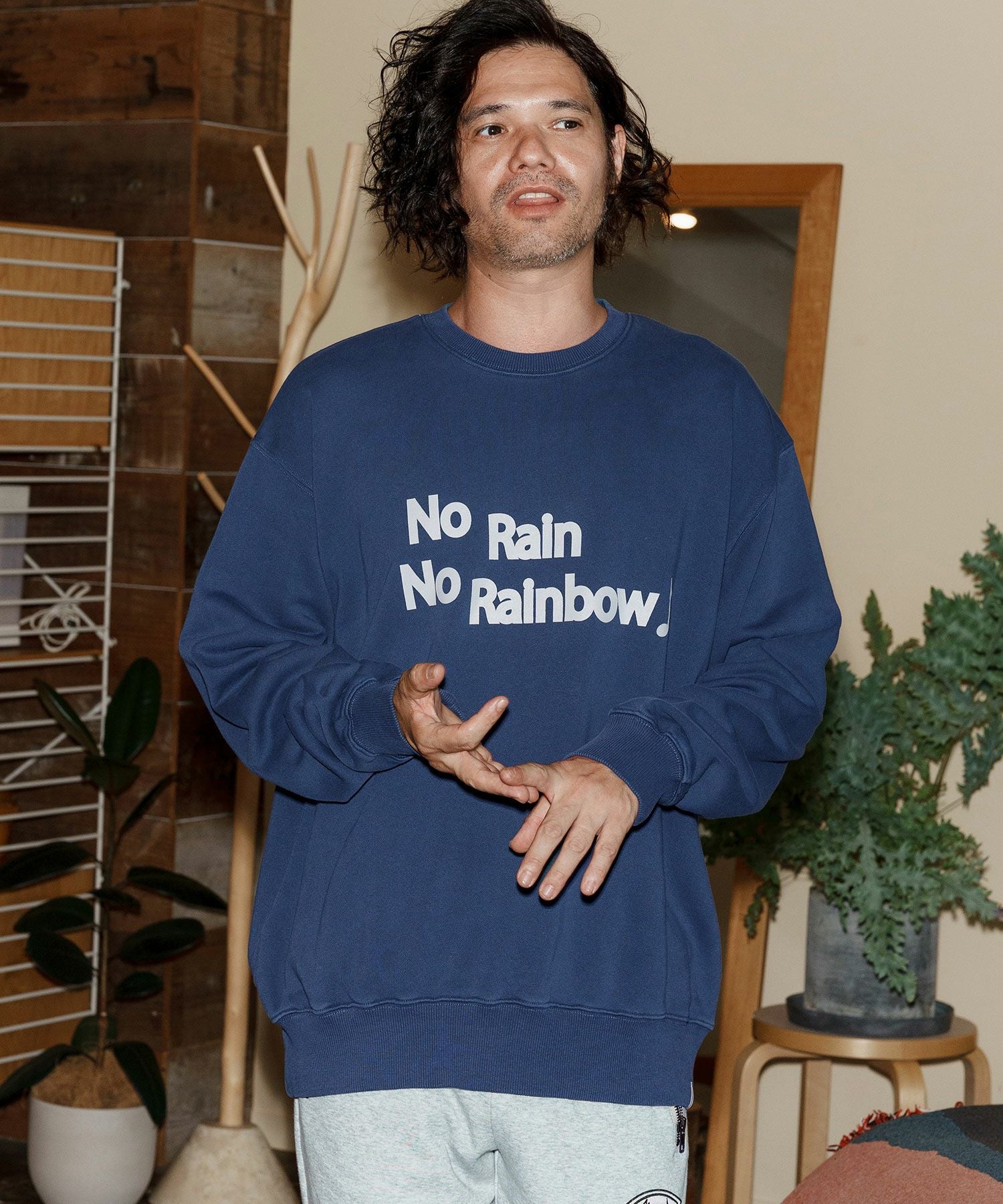 No Rain No Rainbow(ノーレインノーレインボー)】logo print pigment