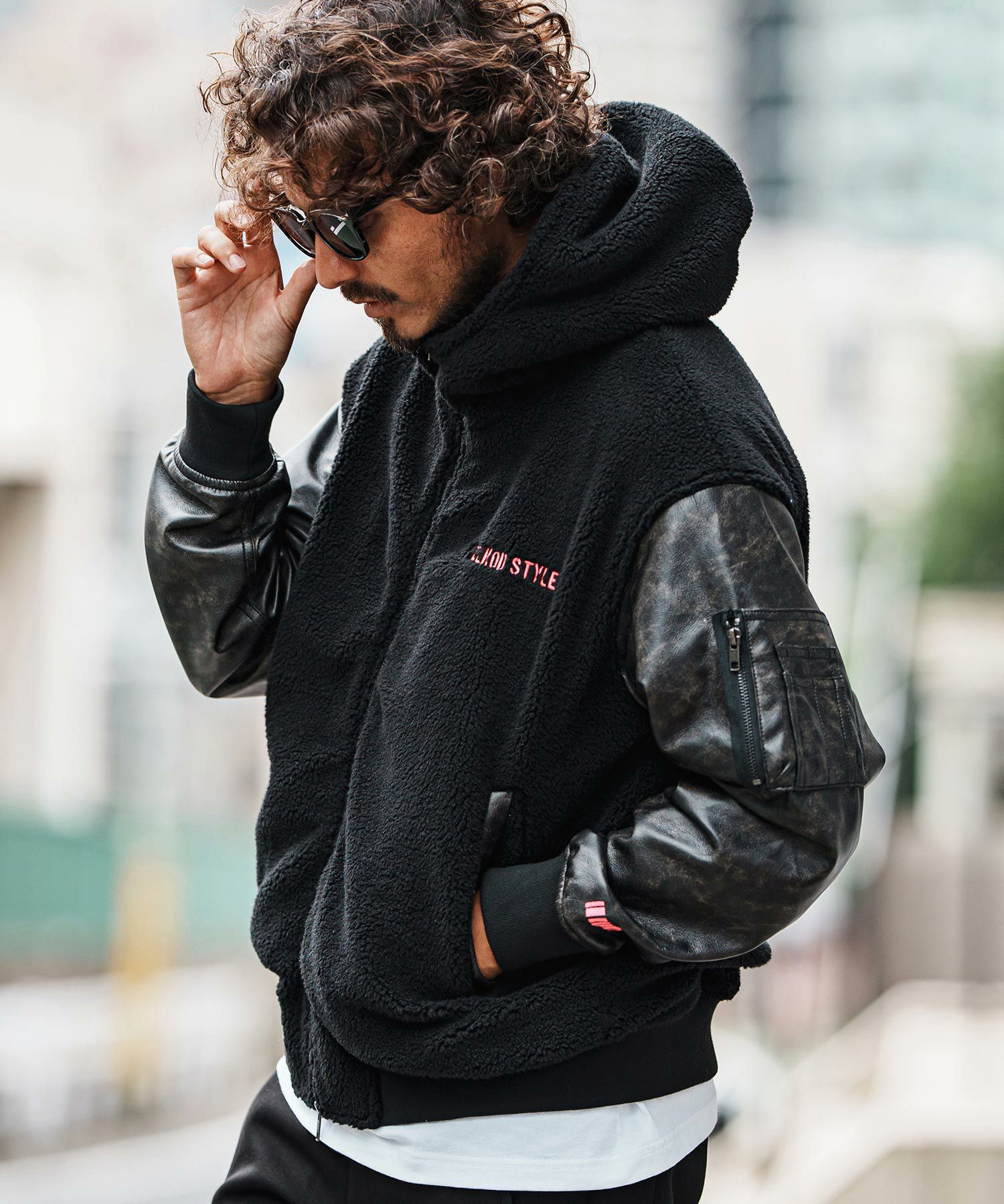 felkod(フィルコッド)】Synthetic Leather Combination Boa Hooded