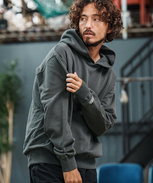 felkod(フィルコッド)】Pigment Dyed Barcode Embroidered Sweat Parka 