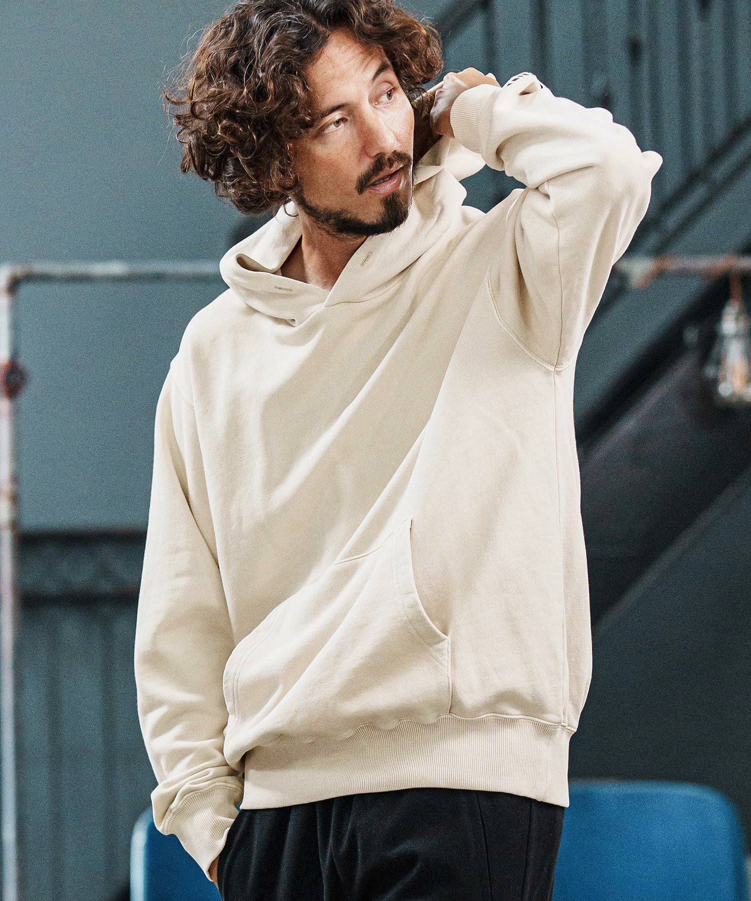 felkod(フィルコッド)】Pigment Dyed Barcode Embroidered Sweat Parka
