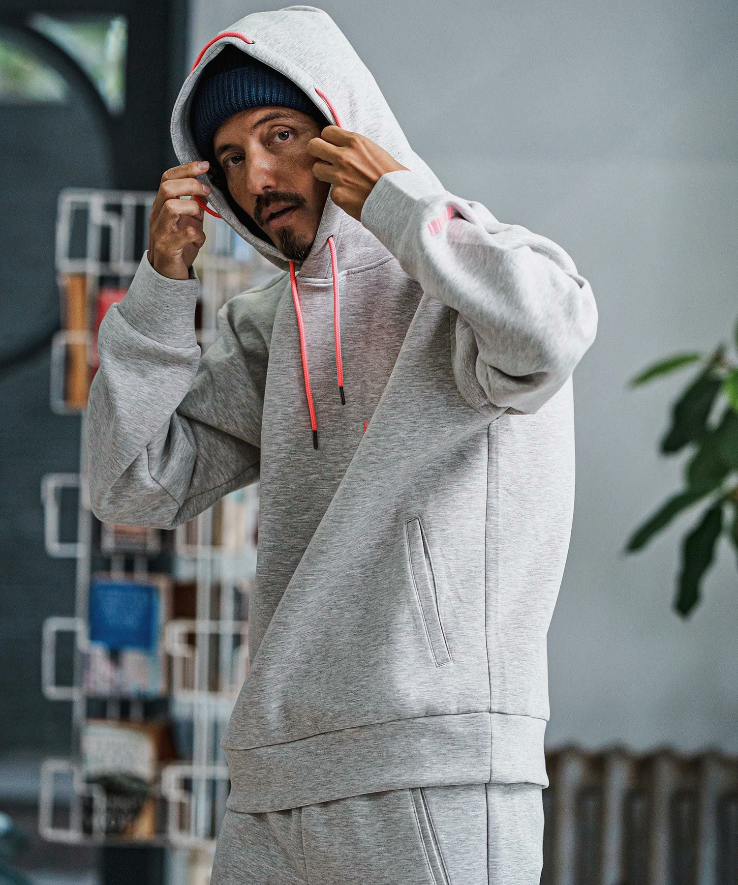 完売品CREEF パーカー フーディー MIKADO着用　Yellasoma着用 felkod(フィルコッド)】Distinctive Cardboard Knit Parka パーカー