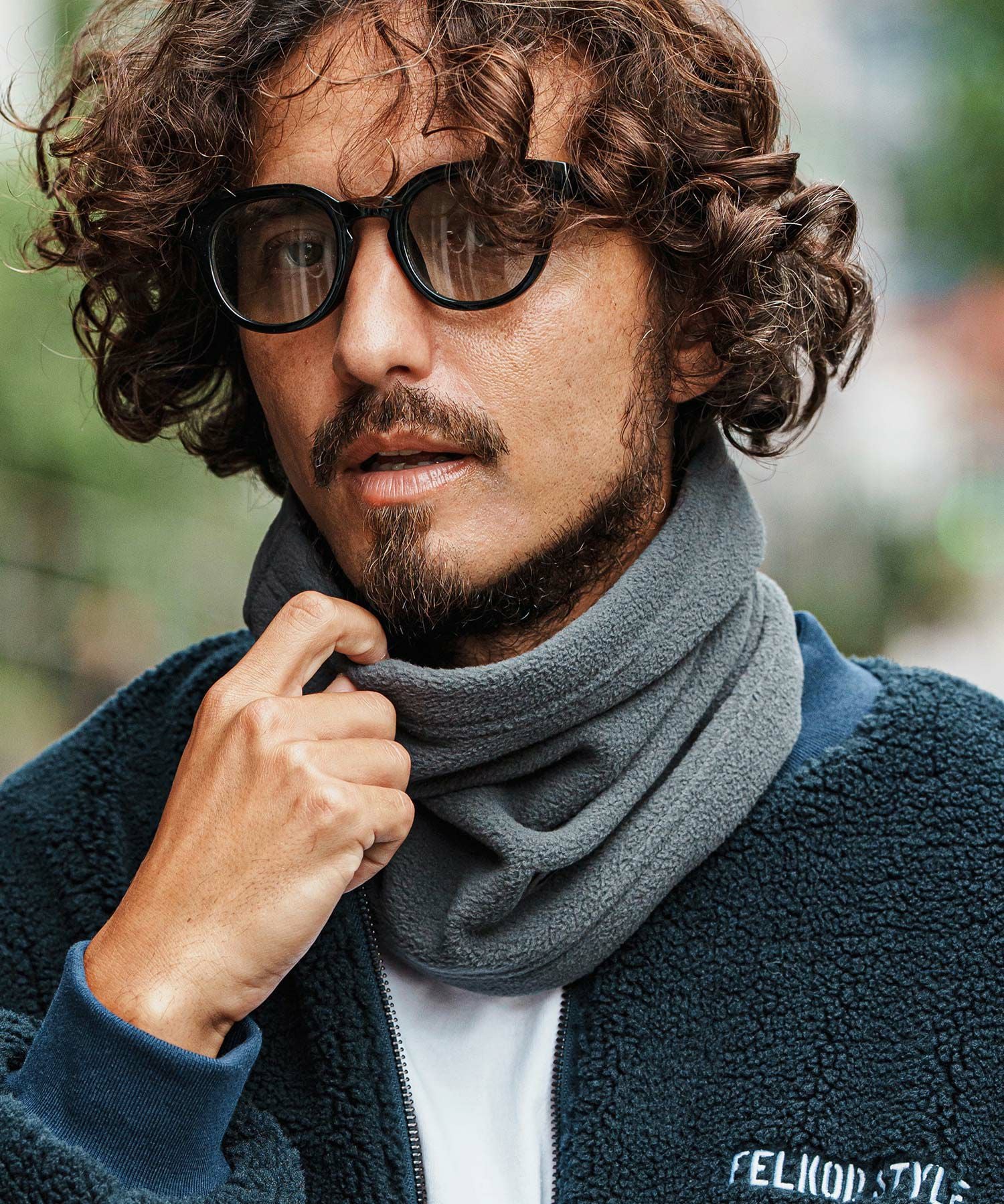 felkod(フィルコッド)】Barcode Embroidery Neck Warmer ネック