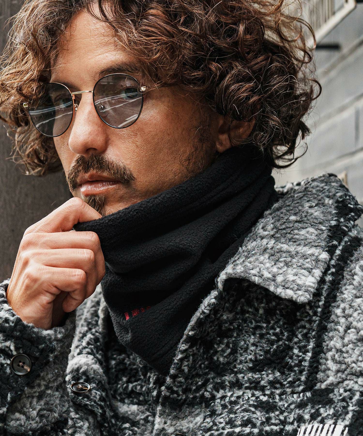 felkod(フィルコッド)】Barcode Embroidery Neck Warmer ネック