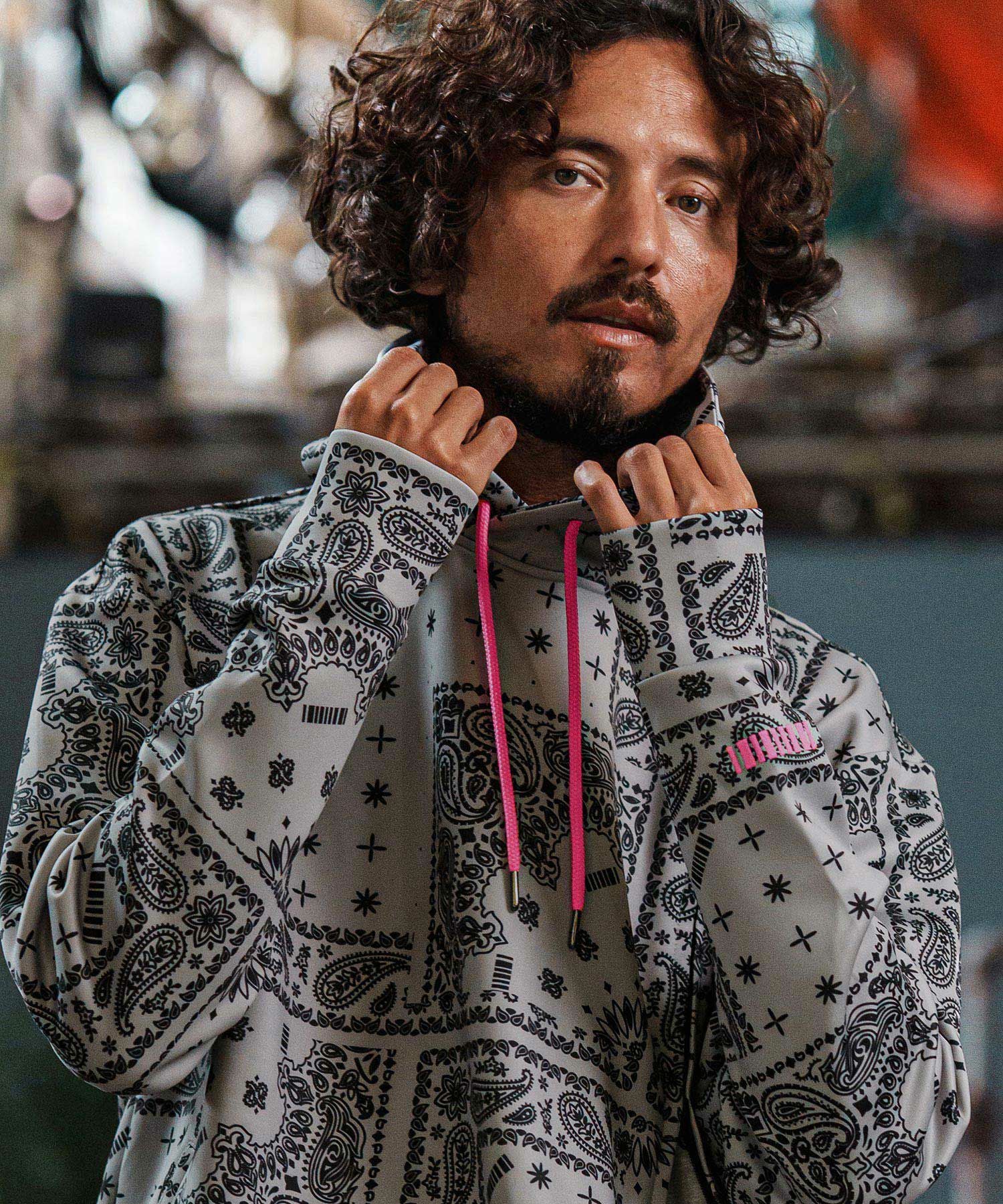 felkod(フィルコッド)】Bandana Cardboard Knit Zip Accent Parka