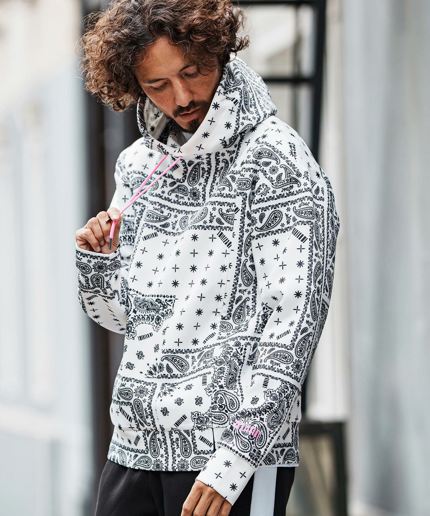 felkod(フィルコッド)】Bandana Cardboard Knit Zip Accent Parka