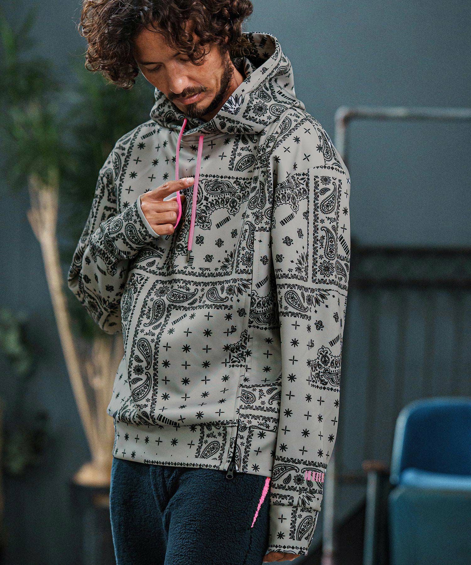 felkod(フィルコッド)】Bandana Cardboard Knit Zip Accent Parka