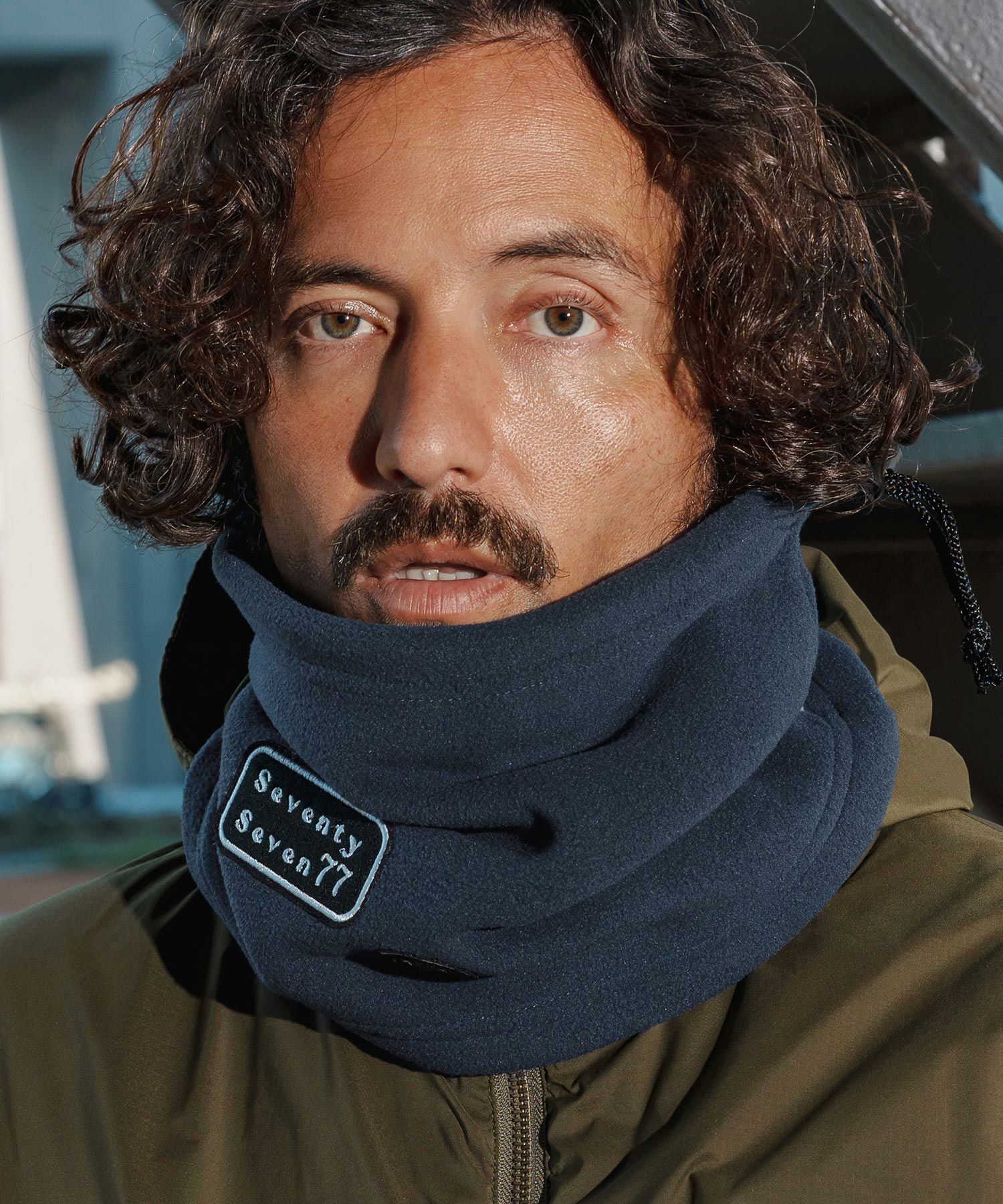 フード付きネックウォーマー seventy seven(セブンティセブン)】neck warmer(25W) ネックウォーマー