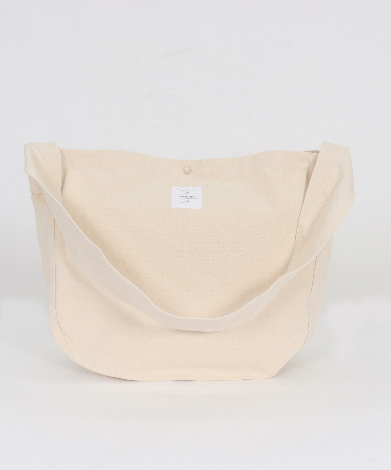 seventy seven(セブンティセブン)】embroidery newspaper bag(77arch