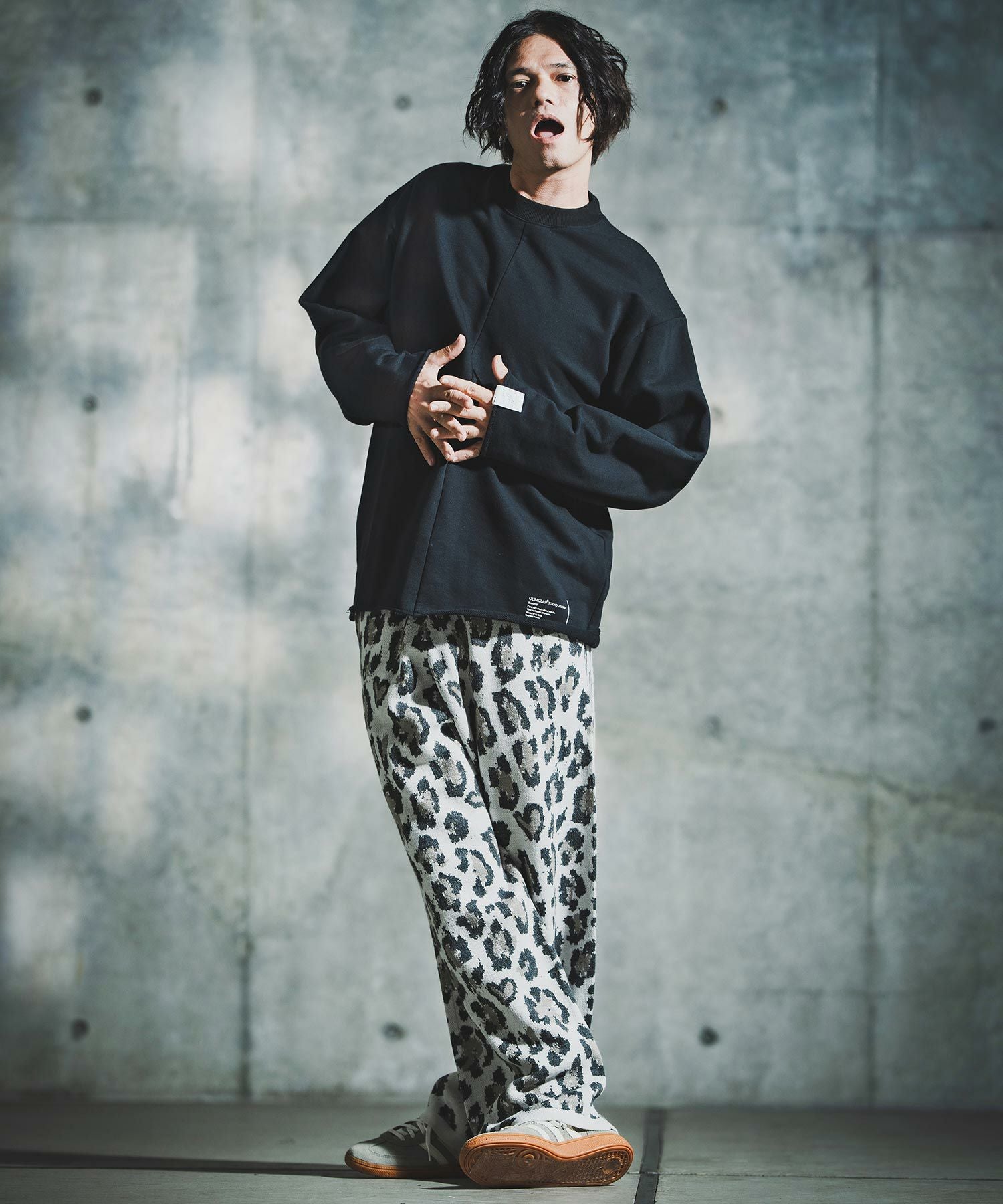 GLIMCLAP(グリムクラップ)】Illusionism Leopard Pattern Knitpants