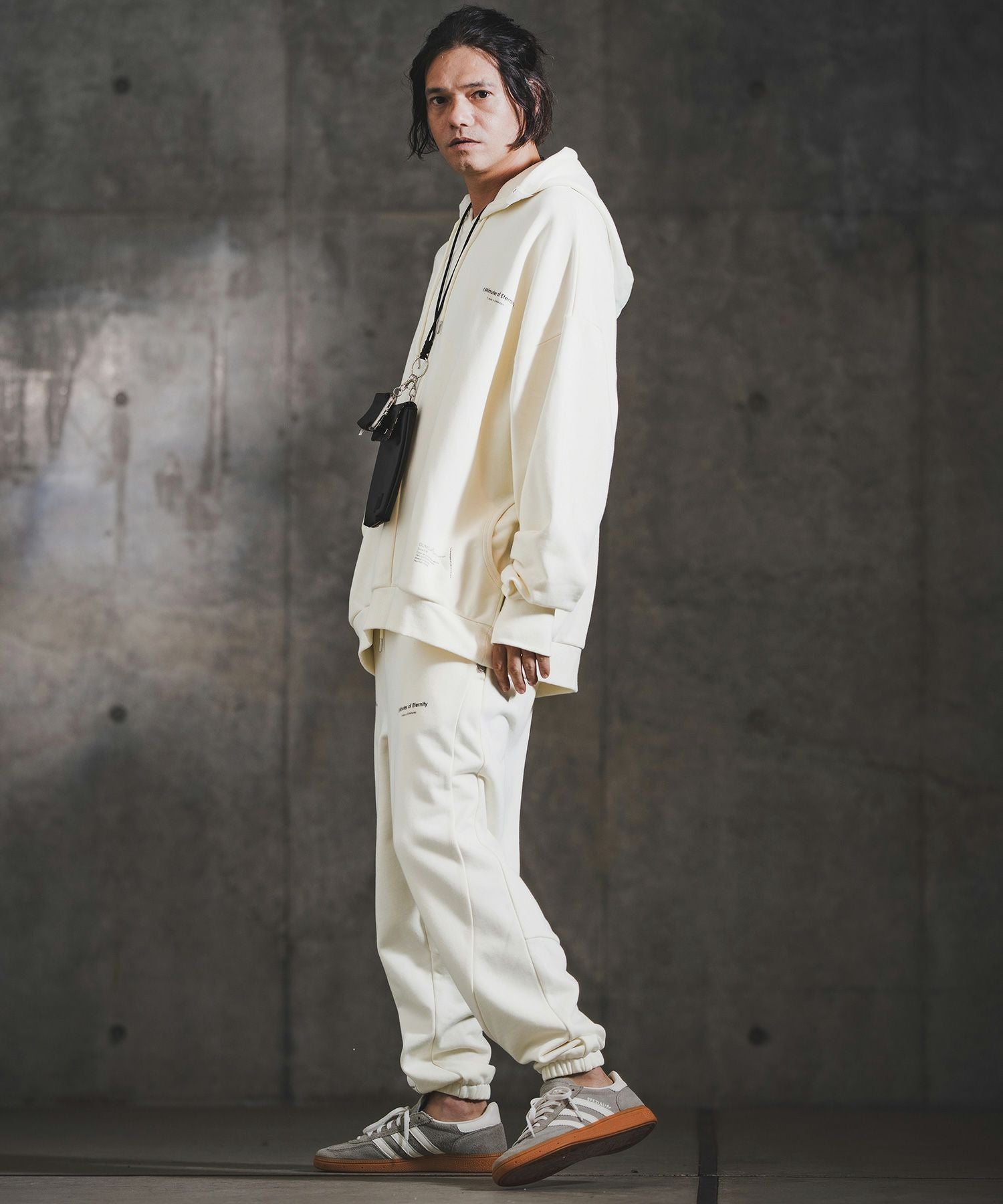 GLIMCLAP(グリムクラップ)】Point Graphic Sweat Hoodie スウェット