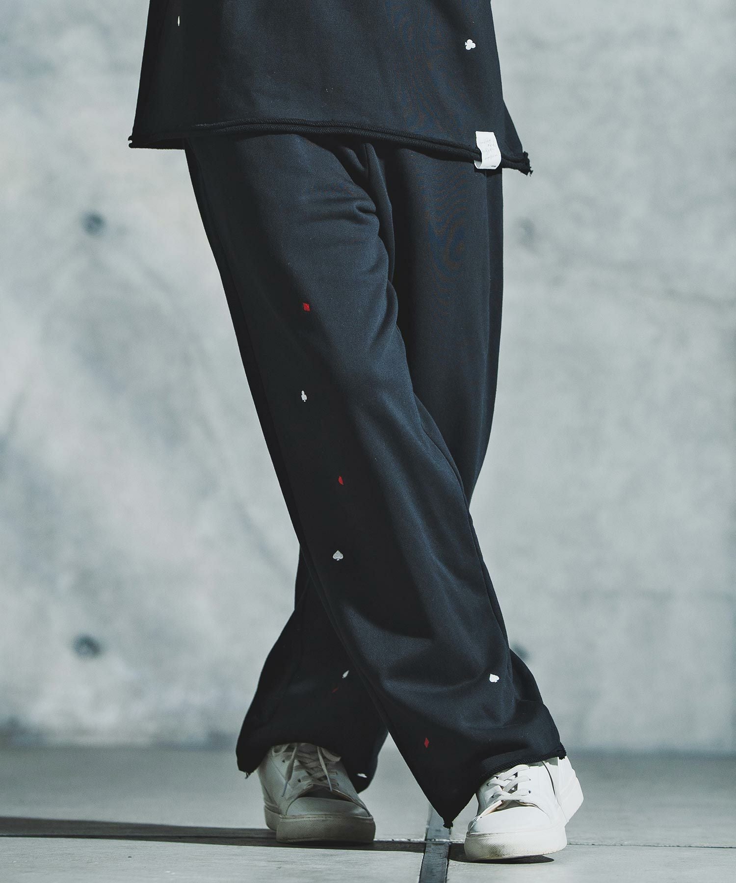 新品試着のみ数分使用GLIMCLAP Synthetic フェイクレザーパンツ GLIMCLAP(グリムクラップ)】Synthetic Leather Straight-Leg Trousers