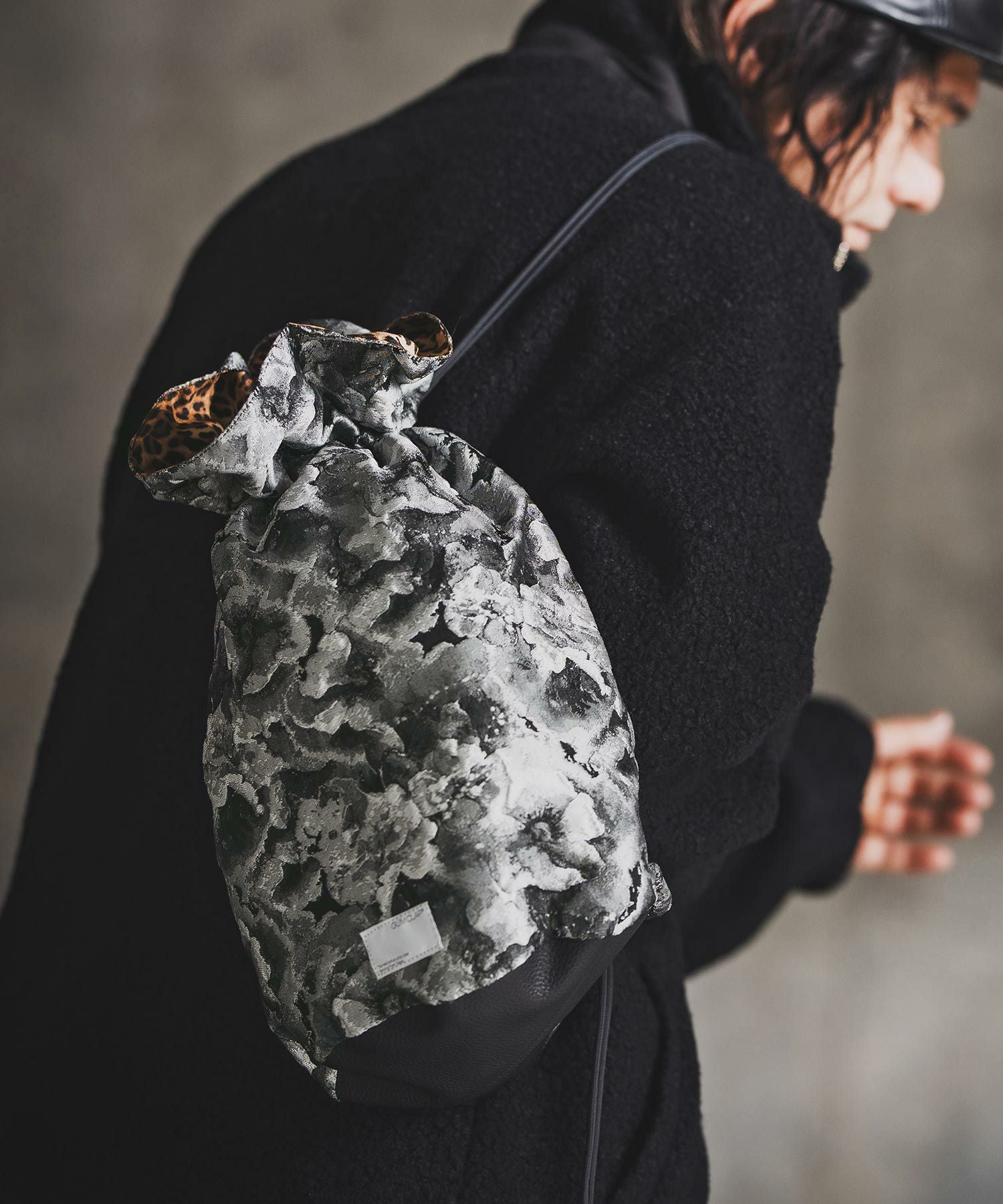 GLIMCLAP(グリムクラップ)】Botanical Jacquard Pouch Bag 巾着バッグ