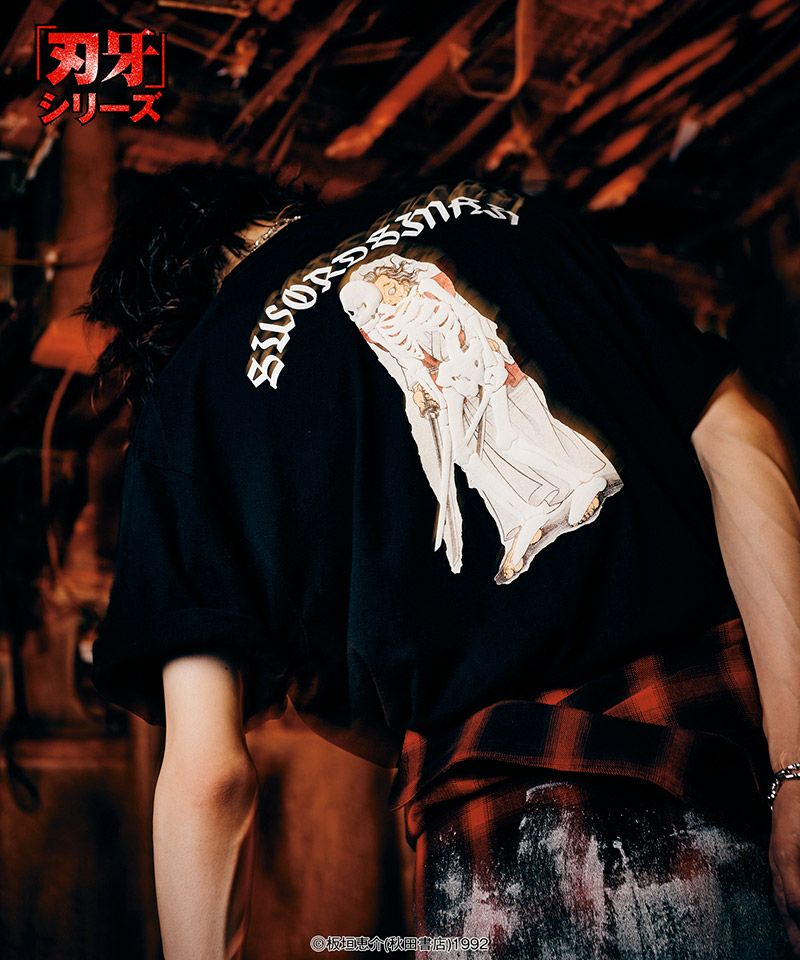 glamb(グラム)】Makima T-shirt II マキマTシャツ2(GB0425-CM08