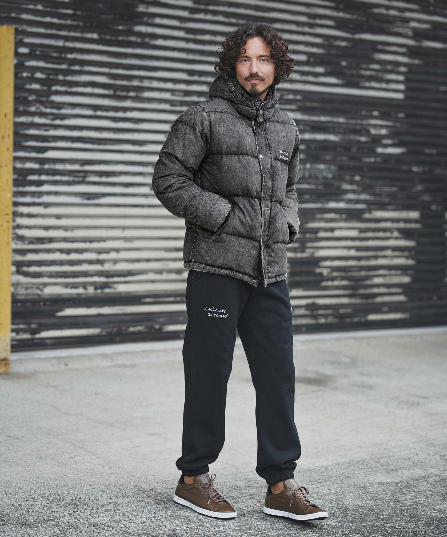 ★冬物毎日値下げ★美品★CHEVIGNONメンズ　デニムダウン【USED】M 1minute 1second(ワンミニットワンセカンド)】denim down jacket with