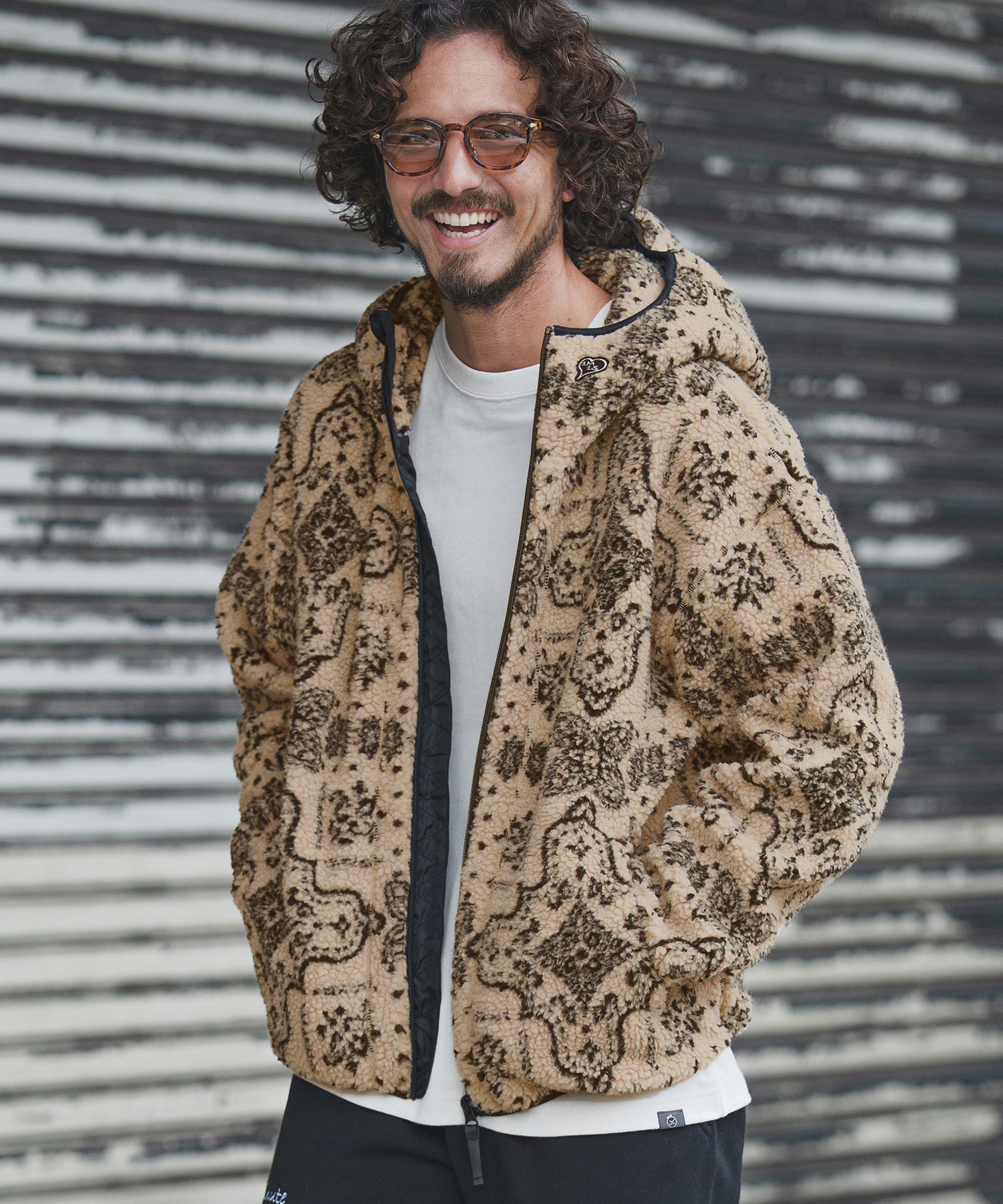 1minute 1second(ワンミニットワンセカンド)】paisley boa zip hoodie